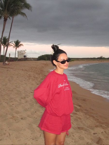 Pacsun red sweater and shorts | Hawaii beach day 

#LTKfindsunder100 #LTKfindsunder50 #LTKstyletip