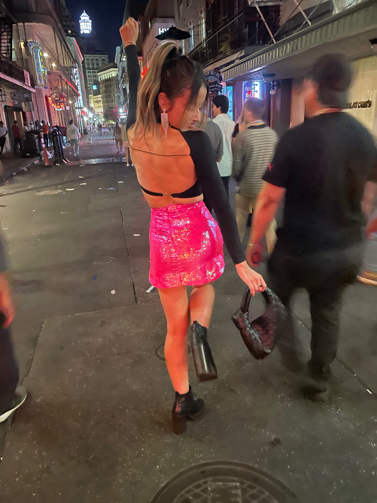 Revolve Sequin neon pink mini skirt size XXS. Sooooo cute got so many compliments on it! 
Black long sleeve top size XS

Revolve 
Sparkly skirt
Sequin skirt
Mini skirt
Pink skirt
Nye outfits 
Black long sleeve top
Girls night out
Amazon fashion 
Black purse
Dupes



#LTKunder50 #LTKfit #LTKunder100