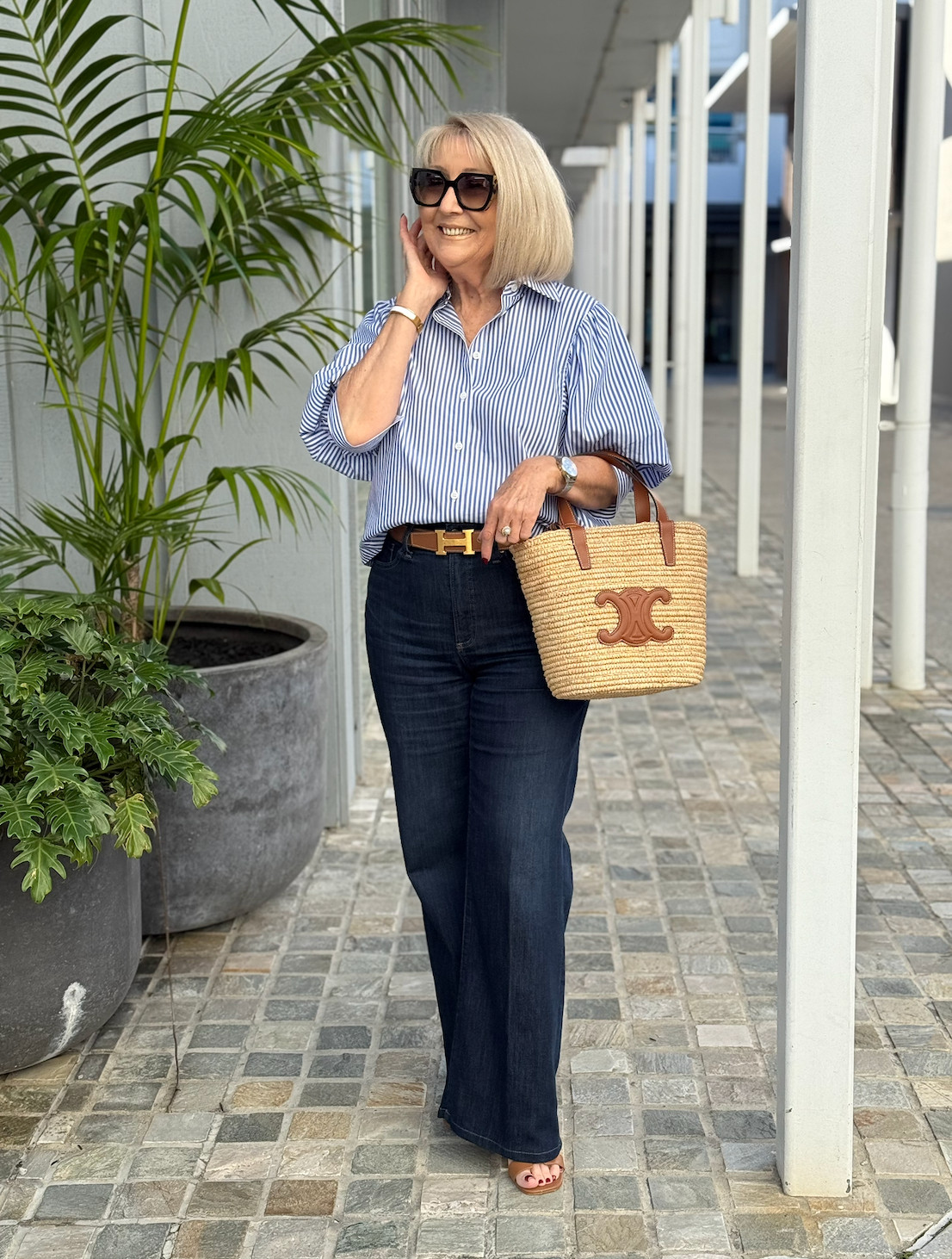 CLASSIC STRIPE SHIRT! 💙🤍

A classic BLUE and WHITE STRIPE shirt is always a winner and I am absolutely loving the fabulous sleeve on this one.

A great CASUAL CHIC look with WHITE or INDIGO JEANS.

🔗 SHOP: LINKS to my LTK in STORIES and BIO or Message SHOP. 🛍

#ThisWithThis #CasualChic #StyleOver50 #OOTD #EverydayStyle #AgelessStyle #LTK #LTK.australia #StyleInspiration 

 #LTKaustralia #LTKover50style #LTKstyletip