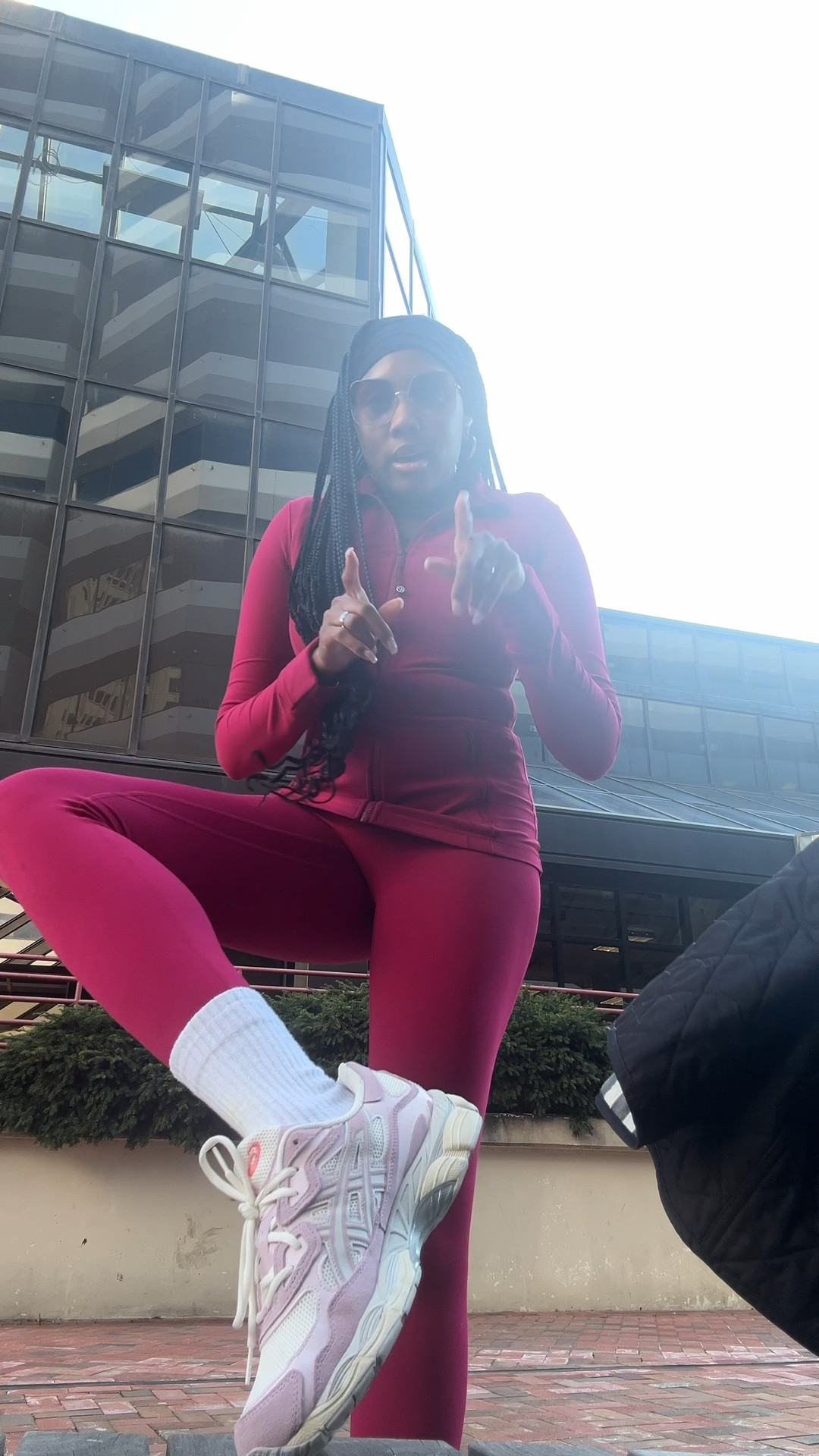 MY WFH OOTD 🥰

I’m in a size 10 for the set and size 11 sneakers. Both are true to size. 


#LTKTall #LTKSeasonal #LTKActive