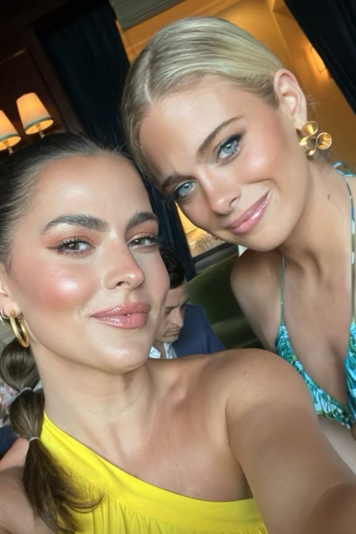 What did we do before #patrickta ..? Did we even glow? 

Everything I used for this natural, glowy Bahamas wedding look (and what I used to make it STAY) is tagged. The trick? Patrick Ta’s major glow balm as your highlighter on cheekbones, nose and high forehead. This is your very last step, then SET it like you want to forget it. Dress + accessory details coming tomorrow! #weddingmakeup #summermakeup #sephora #LTKFind

#LTKwedding #LTKunder50 #LTKbeauty