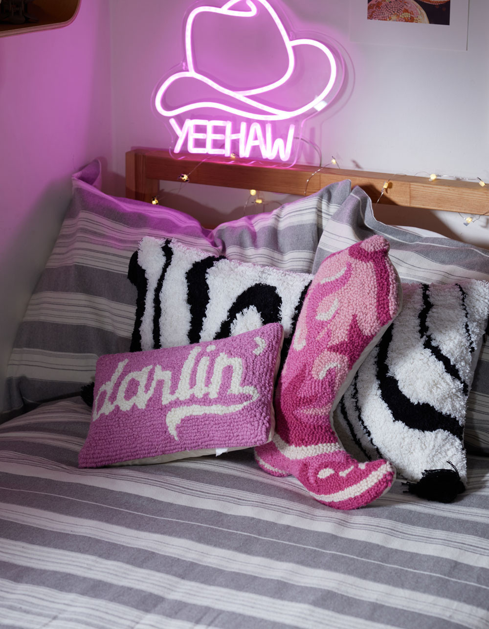 Darlin Hooked Pillow | Tillys