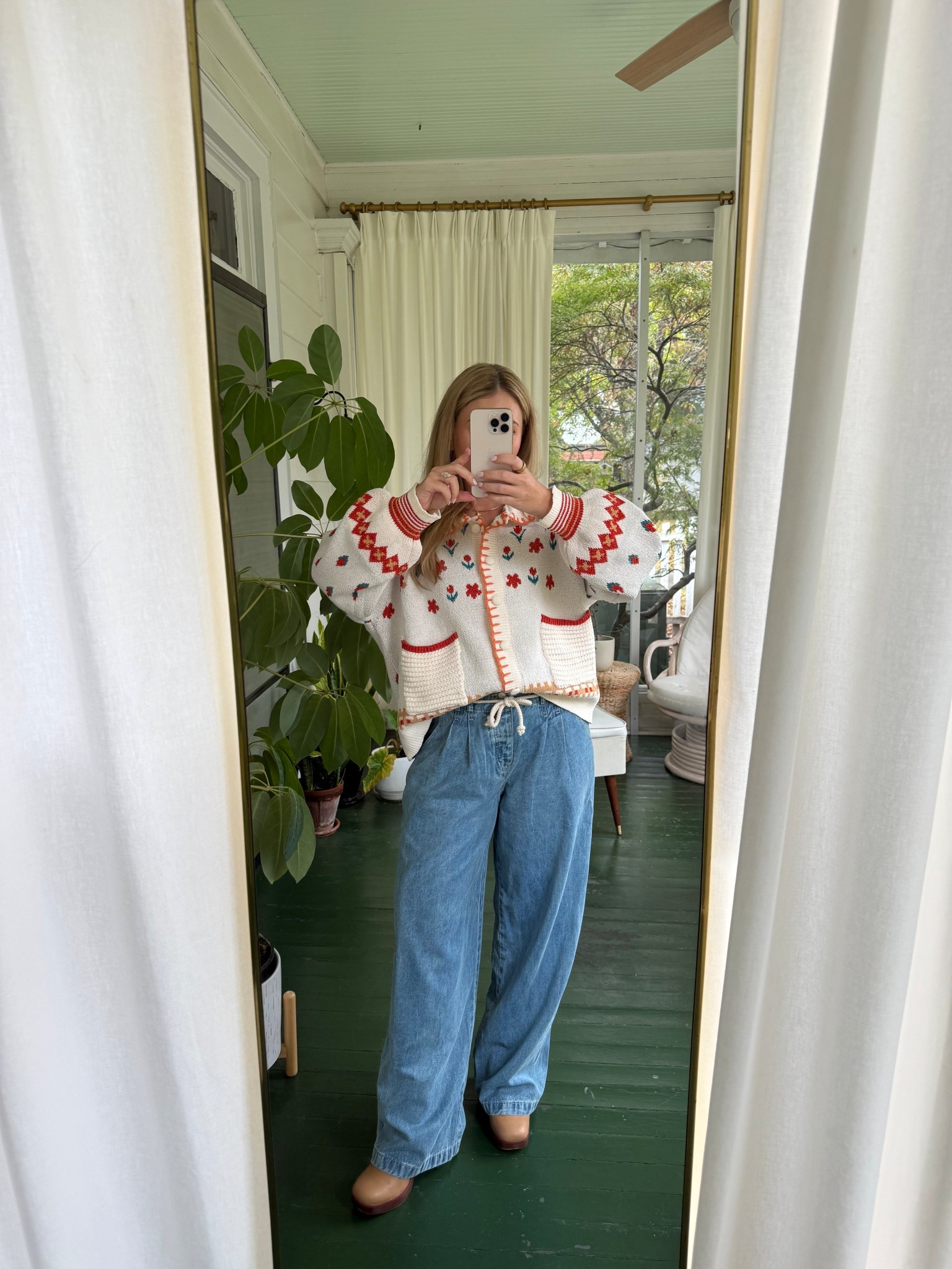 Work from home comfy fall ootd 

#LTKFindsUnder100 #LTKSeasonal #LTKStyleTip