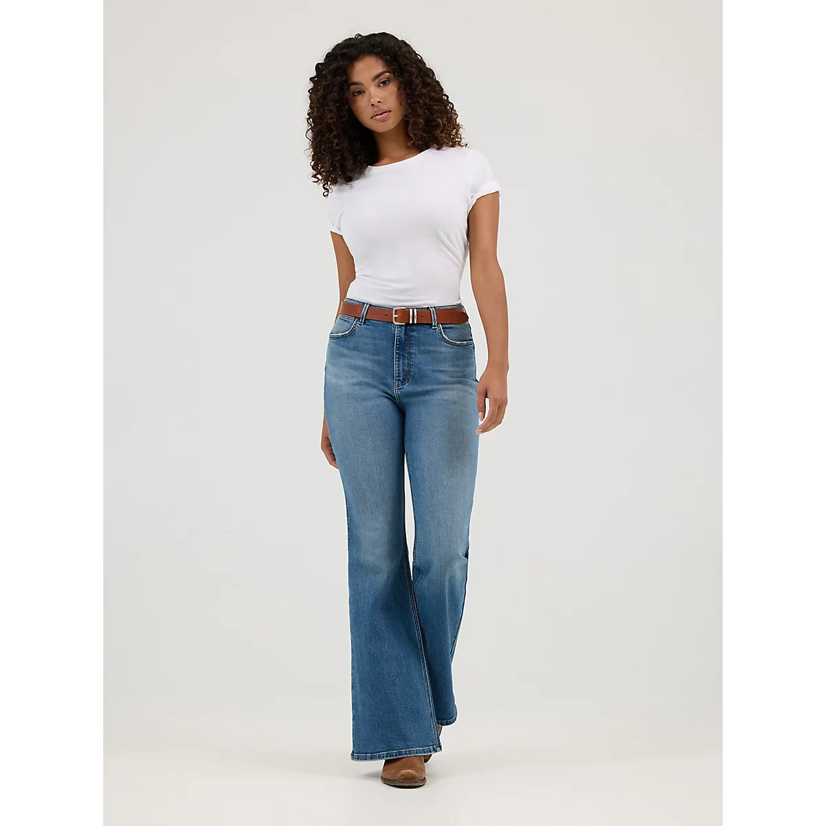 Women's High Rise Flare Jean in Sierra | Wrangler