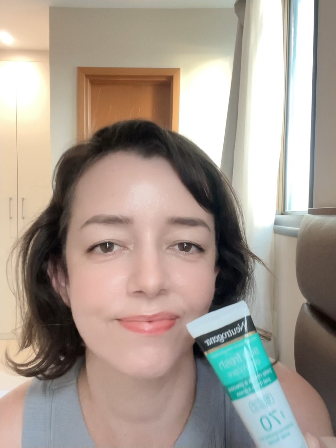 Neutrogena sun fresh FPS 70, meu protetor solar favorito para o dia a dia!
Excelente custo benefício.

#LTKBrasil

#LTKbrasil