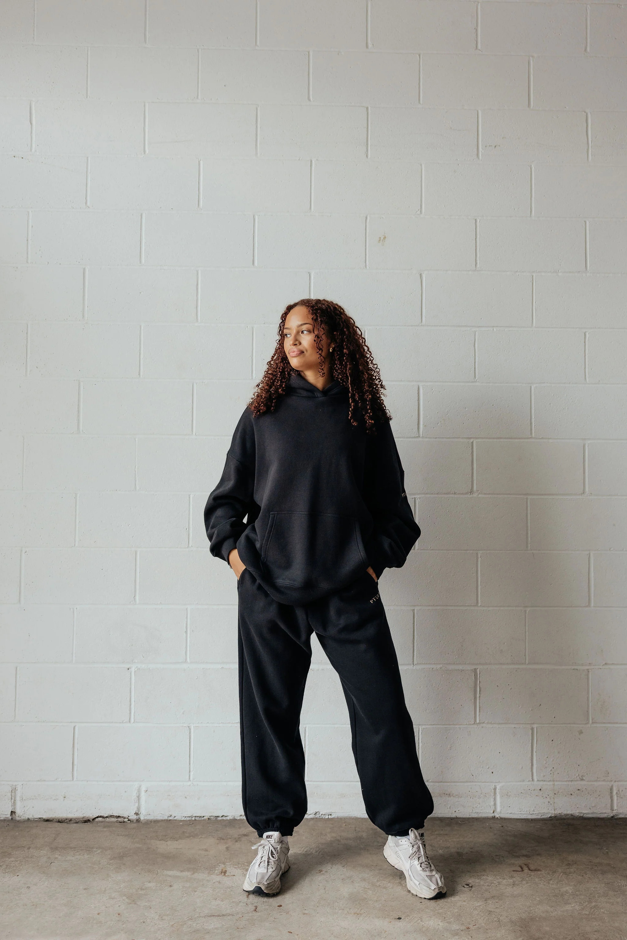 Comfort Fleece Jogger Black / S | P'tula