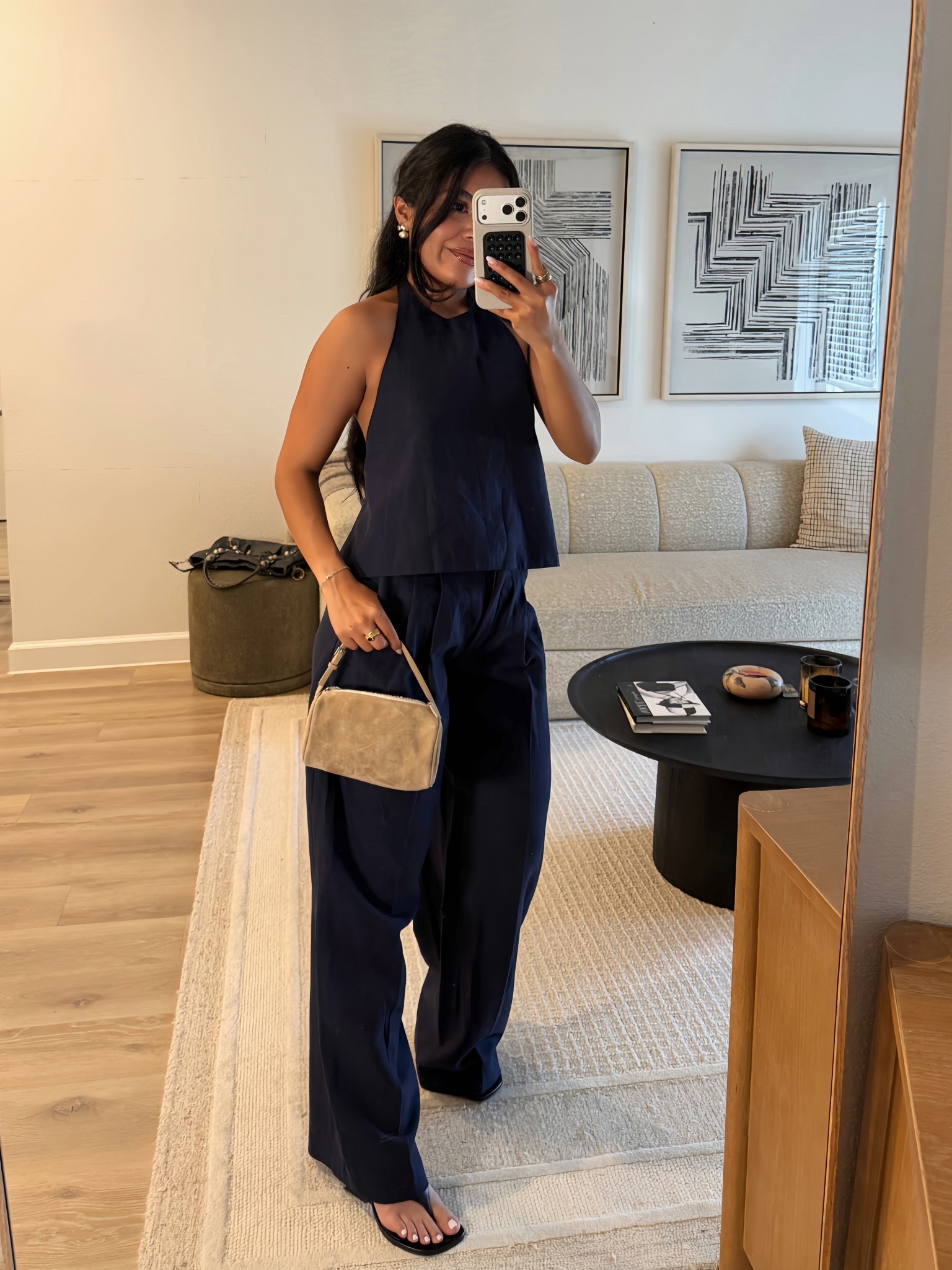 Size 4 linen set! From last year but still in stock + timeless 🤍