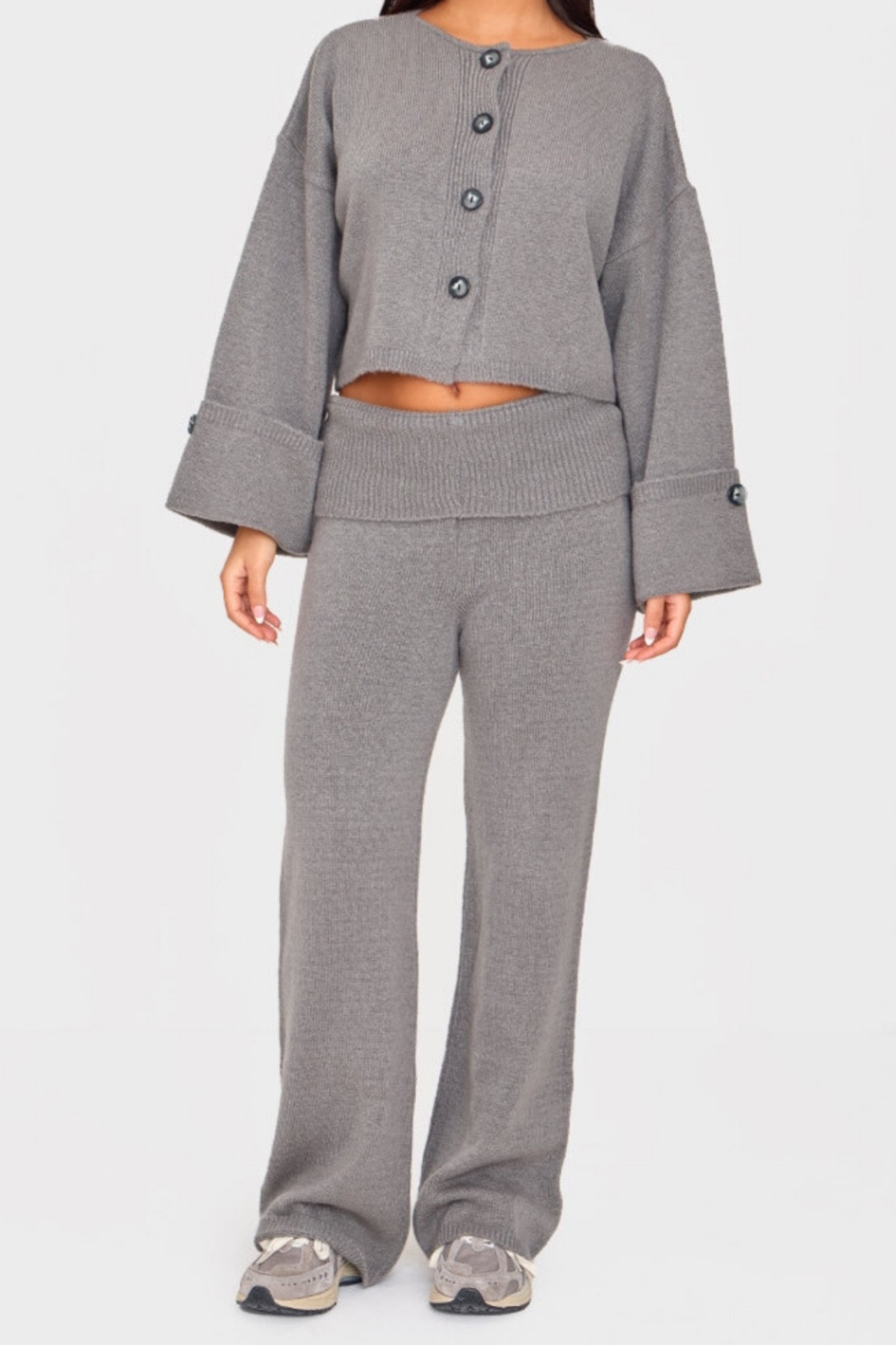 Matching top and bottom 

#LTKeurope #LTKwinter #LTKautumn