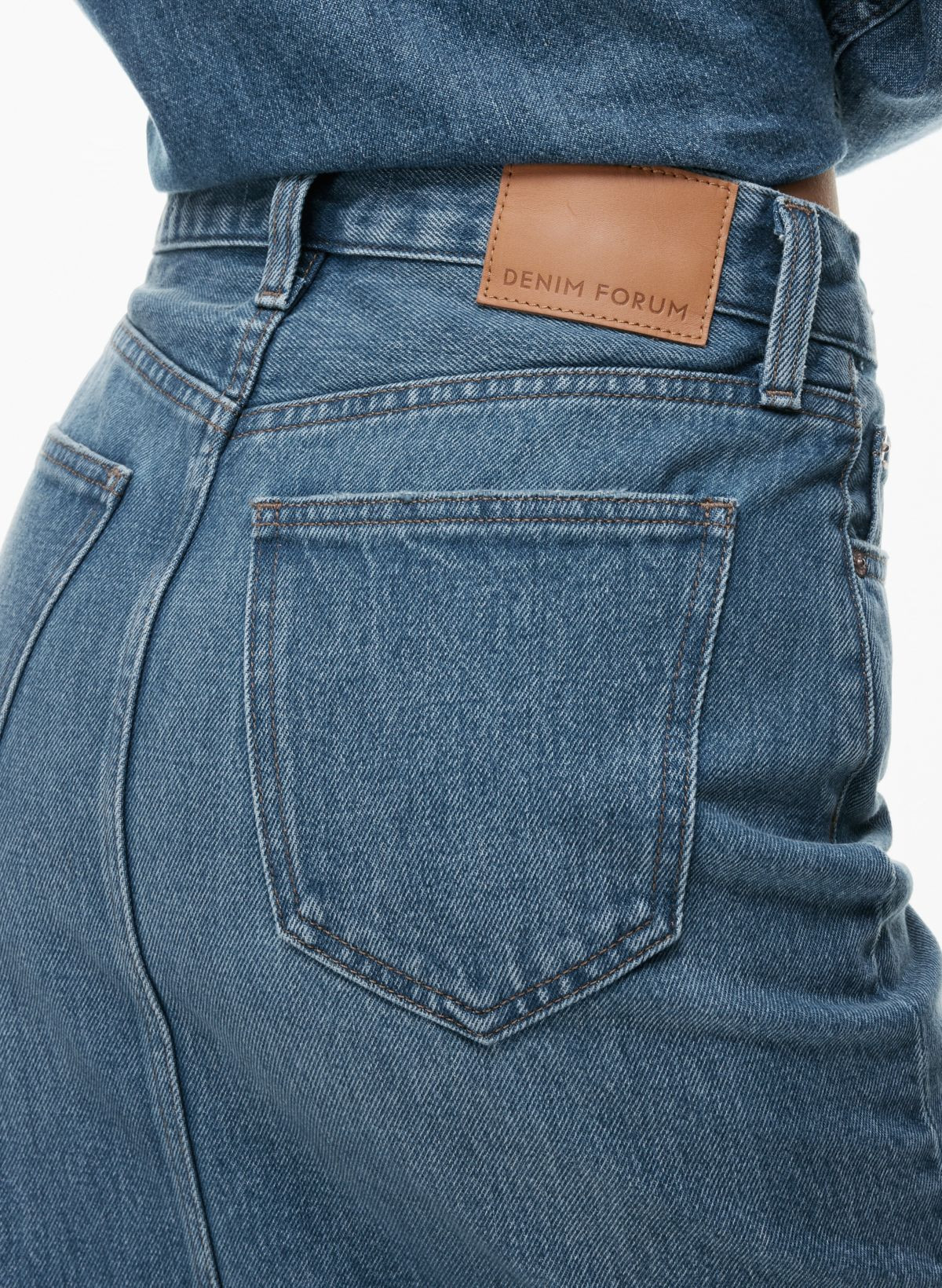 THE '90S VINTAGE MAXI JEAN SKIRT | Aritzia