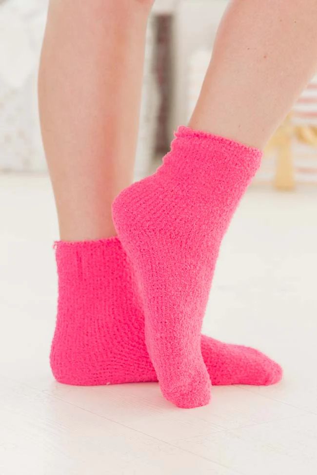 Cozy Toesies Hot Pink Socks FINAL SALE | Pink Lily