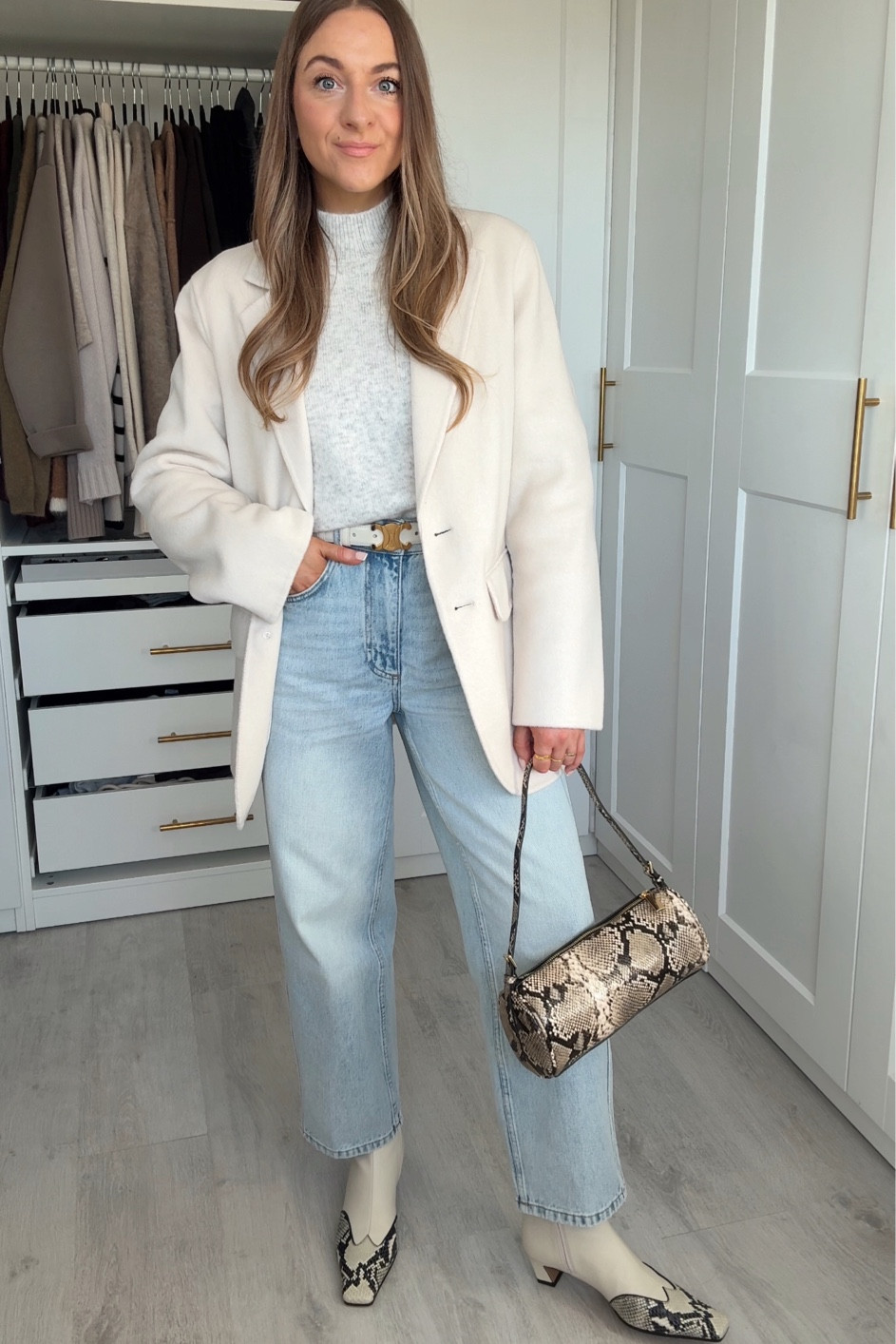 Smart casual winter outfit

Blazer & jumper: size small

#LTKwinter #LTKmodest #LTKstyletip