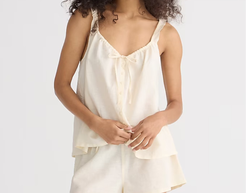 breezy linen pajama set 🌾

#LTKfindsunder50 #LTKfindsunder100 #LTKSeasonal