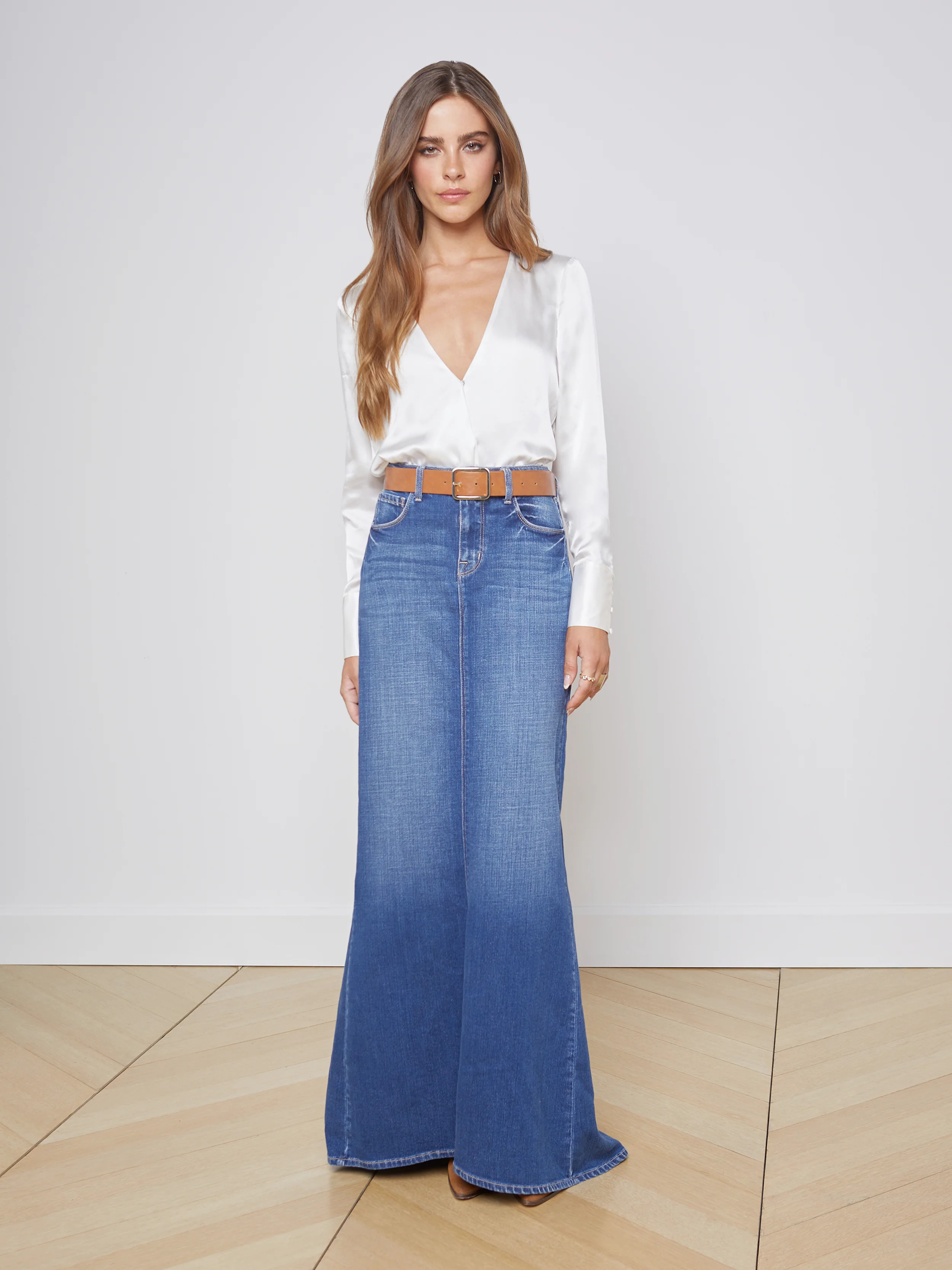 L'AGENCE Kailani Denim Skirt in Athos | L'Agence