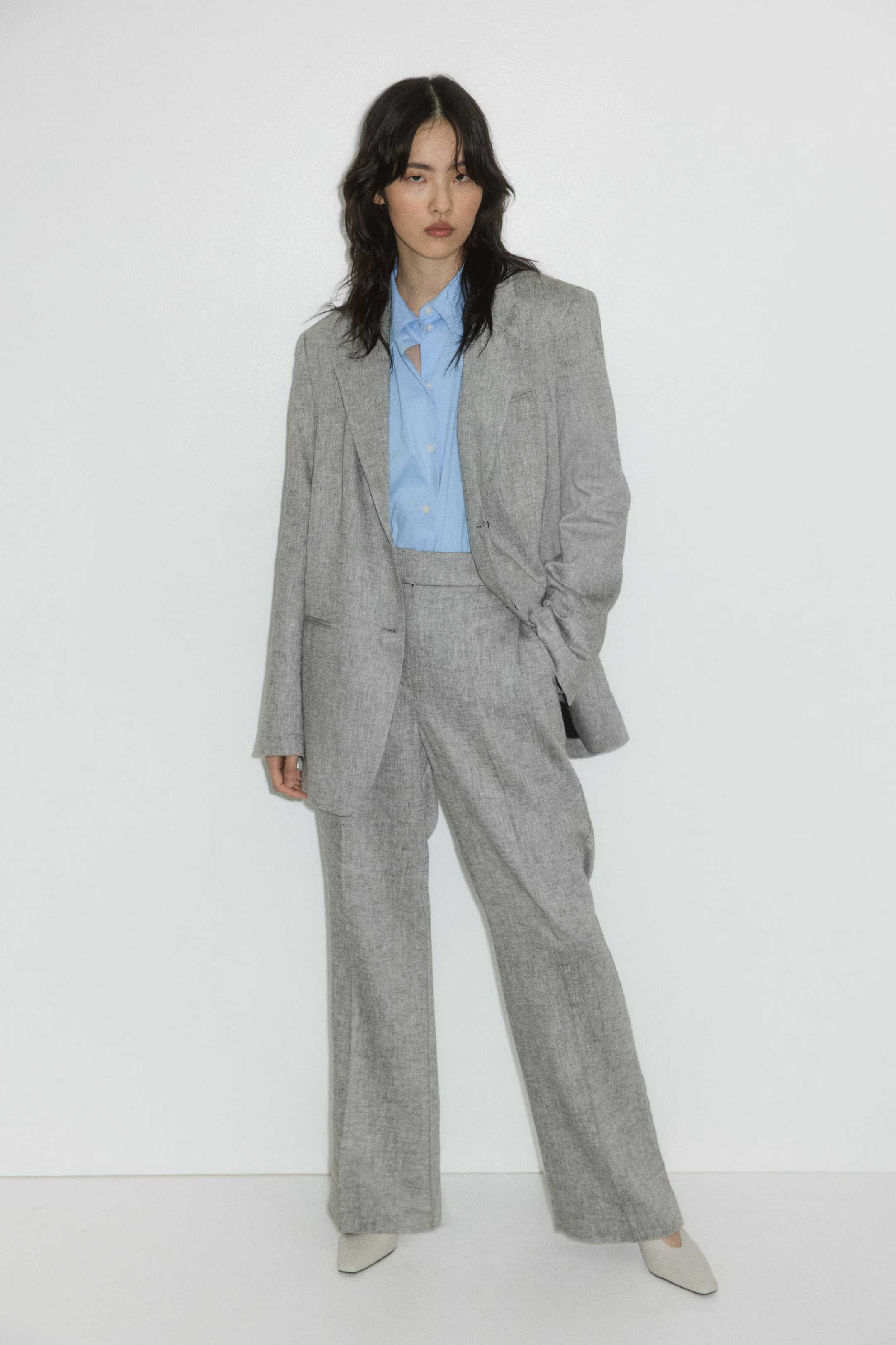 Linen-blend blazer | H&M (UK, MY, IN, SG, PH, TW, HK)