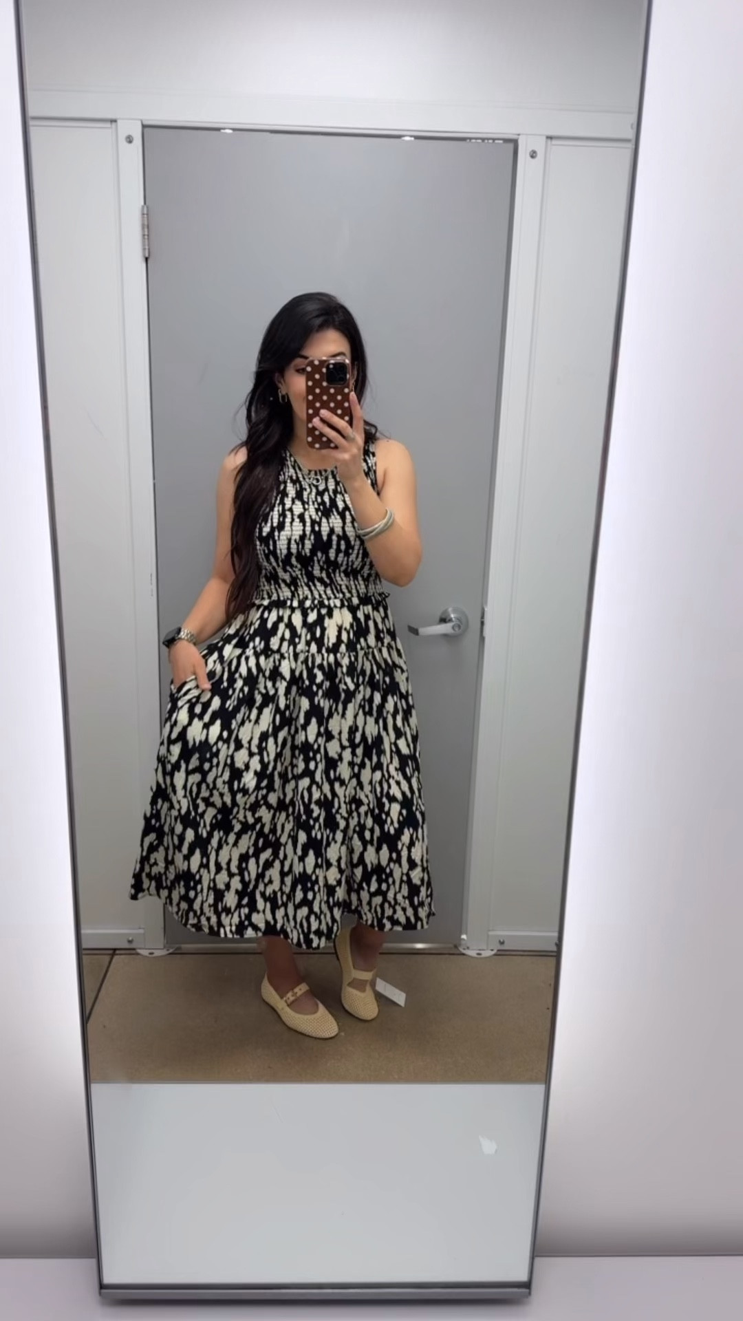 Walmart dress wearing a size M

#LTKdayinmylife #LTKootd #LTKgrwm