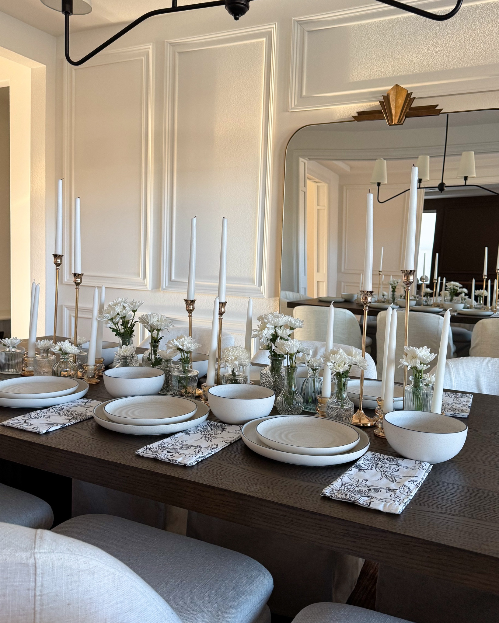 Tablescape items + Furniture pieces 

hosting, dining table, food blogger, home 

#LTKHome