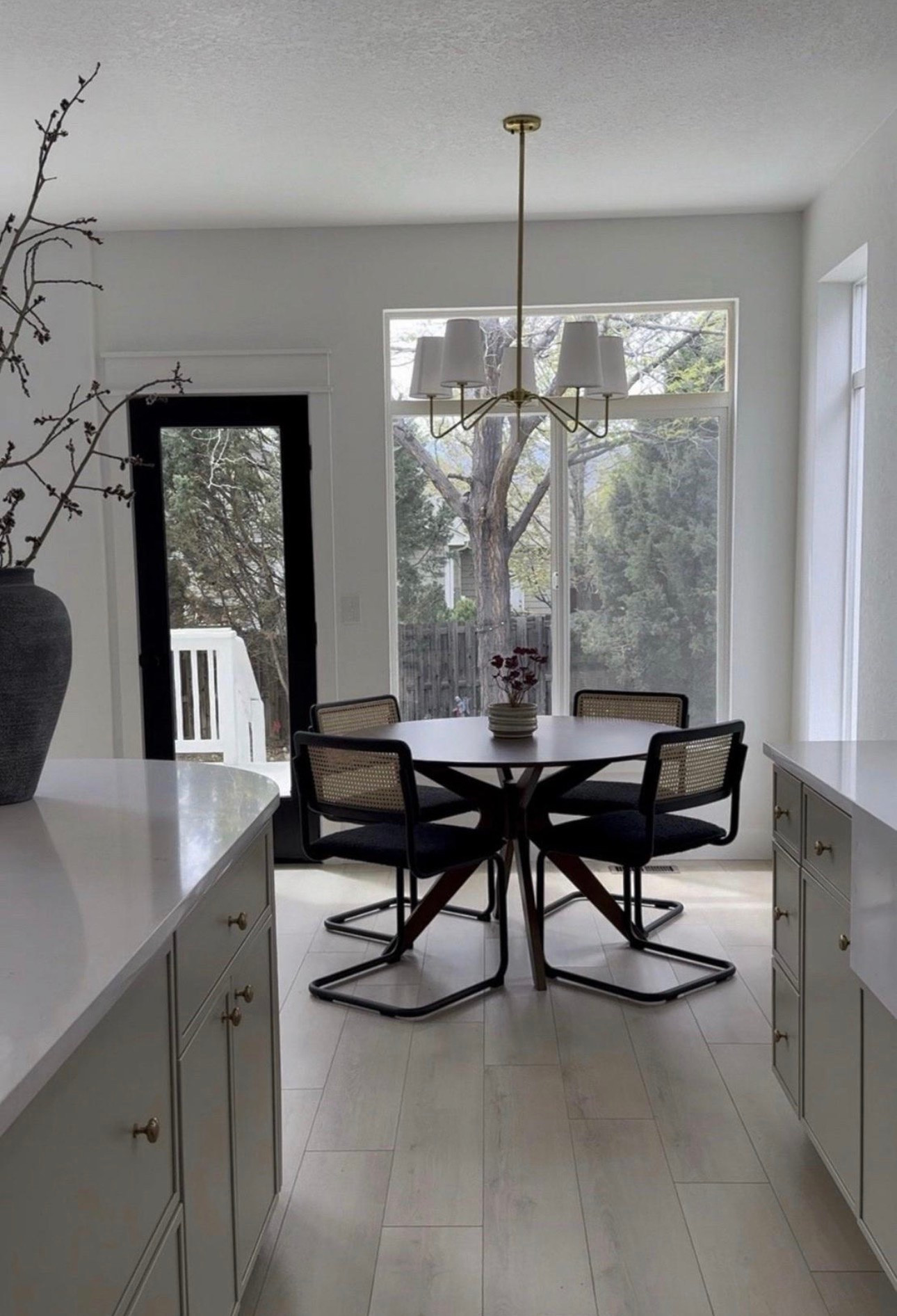 Dining room 
Dining chair 
Kitchen 
Dining table 
Mid century 
Modern
Home decor

#LTKdayinmylife #LTKOver40 #LTKHome