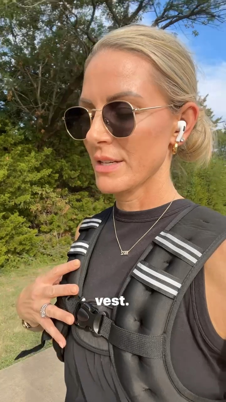 WEIGHTED VEST



#LTKActive #LTKOver40 #LTKFitness