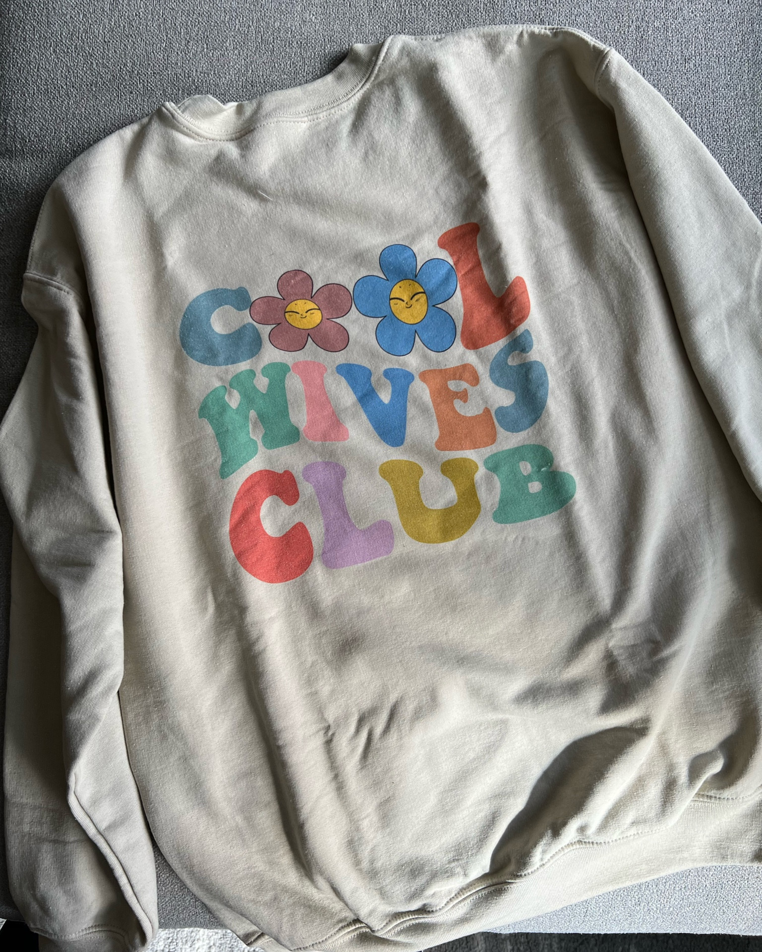 looking for an easy gift for Mother’s Day? Maybe you’re helping your dad shop for your mom — check out this crewneck 😍 SO cute! 

#LTKunder50 #LTKFind #LTKSeasonal