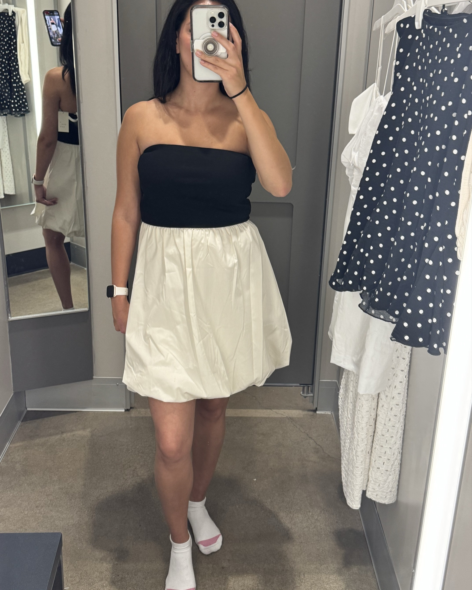 Quick run to Target before tonight’s work event 💃 Decisions, decisions…

#LTKFindsUnder50 #LTKSaleAlert #LTKParties