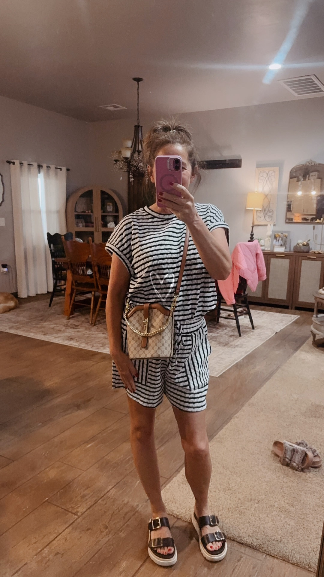 
‼️Danas_Randomfinds‼️ 
Follow☑️Like👍🏻Share🫶🏻
🛍️Where you will get daily random fashion finds based on comfort, quality and style!!!!   Thank you 😊 
#amazonfinds 
#danasrandomfinds #amazonessentials 
#amazonfashion 
#emptynester 
#over50
Below ⬇️ is how you get your links!🔗

#LTKootd #LTKTravel #LTKActive