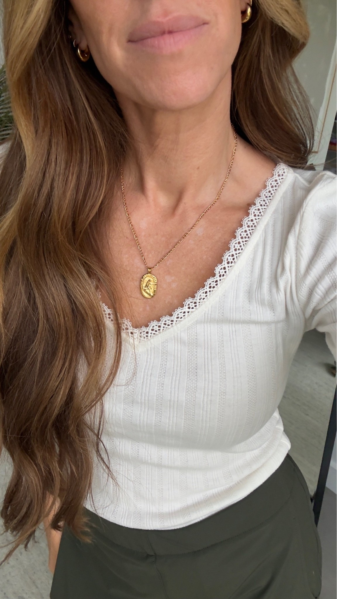 Every detail of this top is perfect!! Under $20!