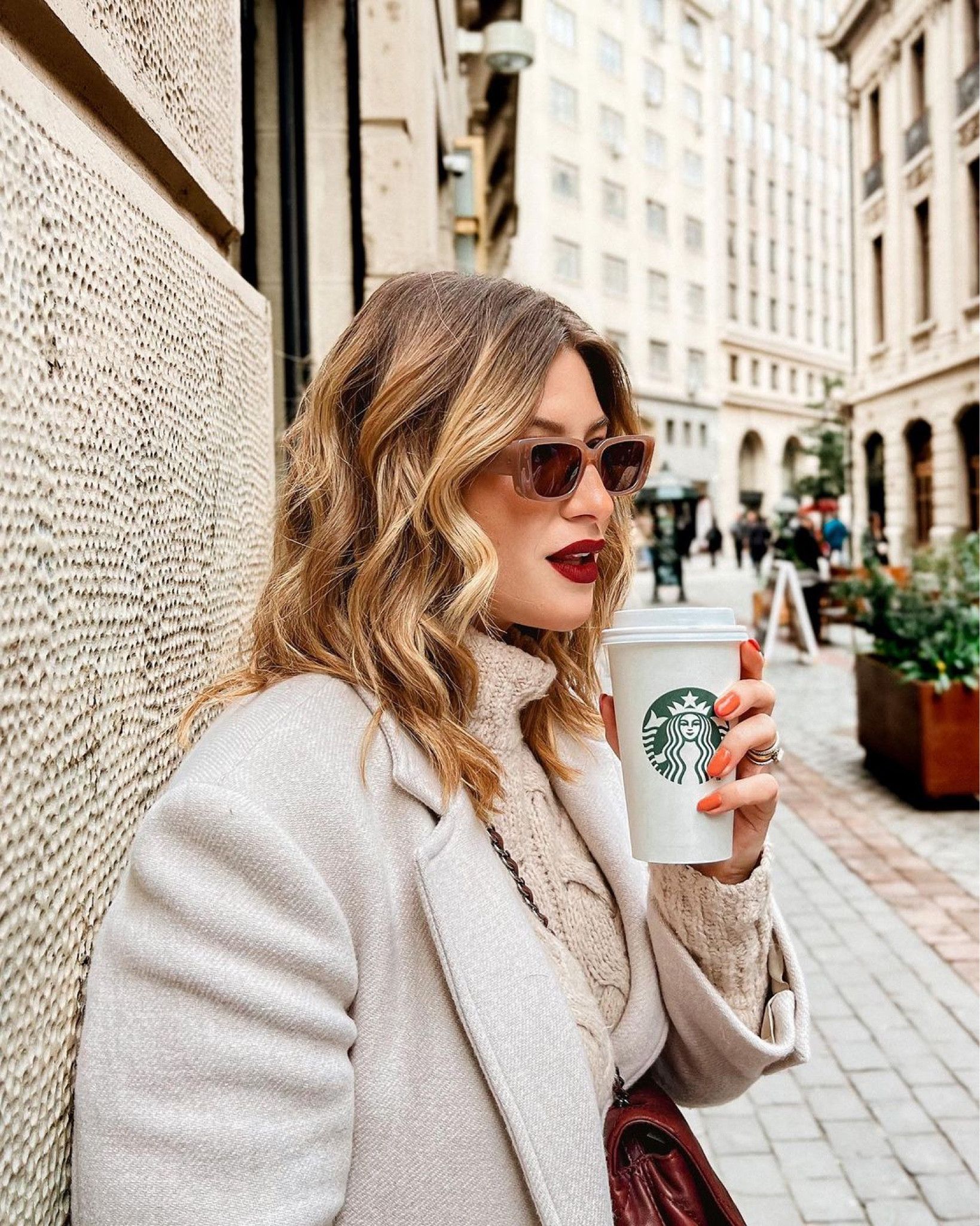 ☕️💄

#LTKbrasil