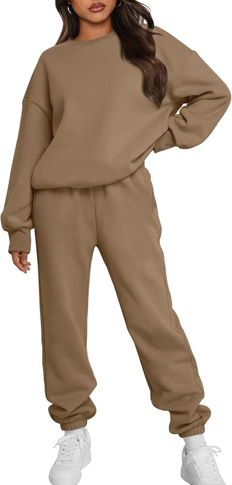 Trendy Queen Sweatsuits Women 2 Piece Outfits Two Piece Crewneck Sweatshirts Sets Lounge Fall Swe... | Amazon (US)