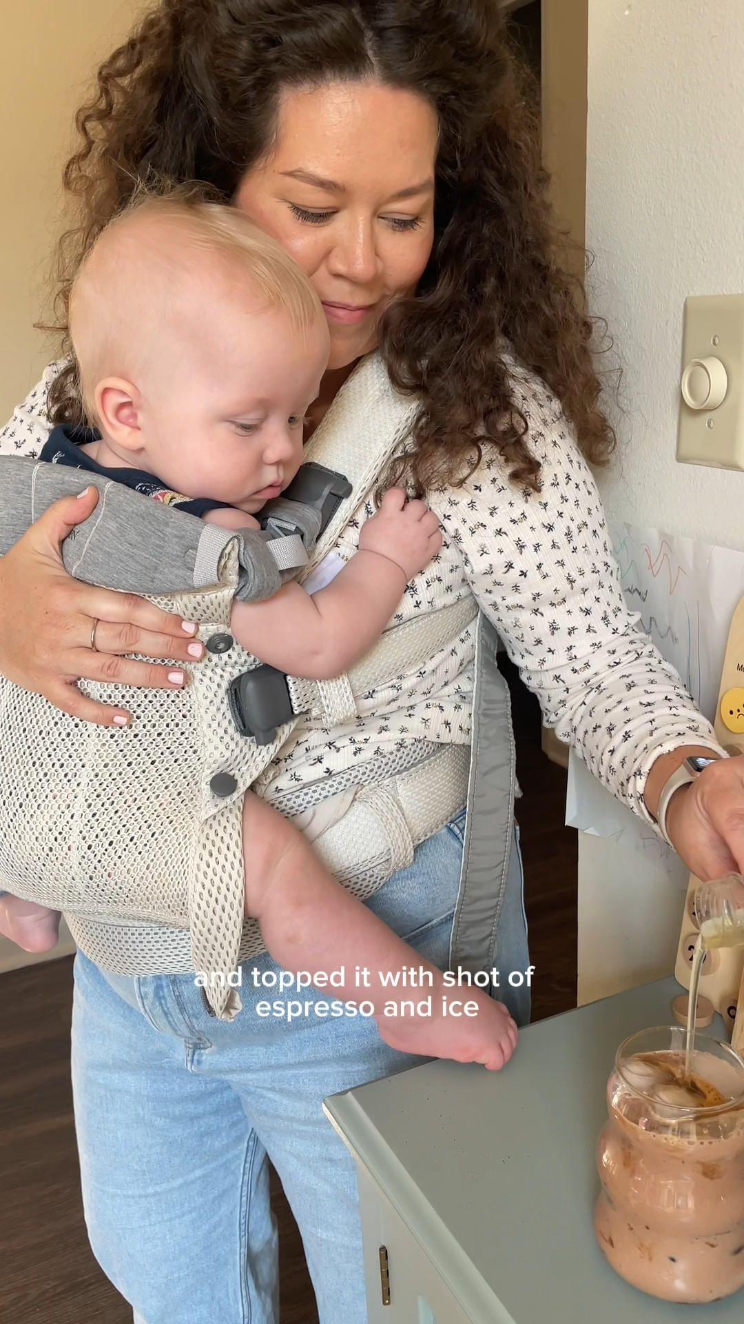 Casual mom outfit | best baby carrier | midsize jeans 

#LTKMidsize #LTKFindsUnder100 #LTKBaby