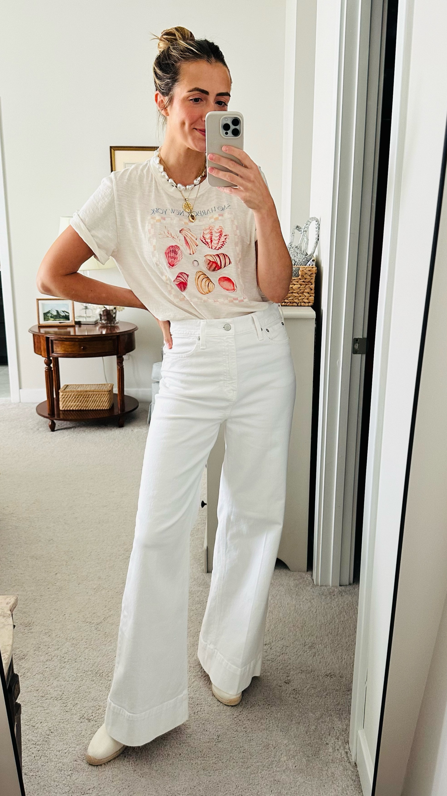 New wide leg jeans via J.crew 🐚🐚🐚

#LTKFindsUnder50 #LTKFindsUnder100 #LTKSeasonal