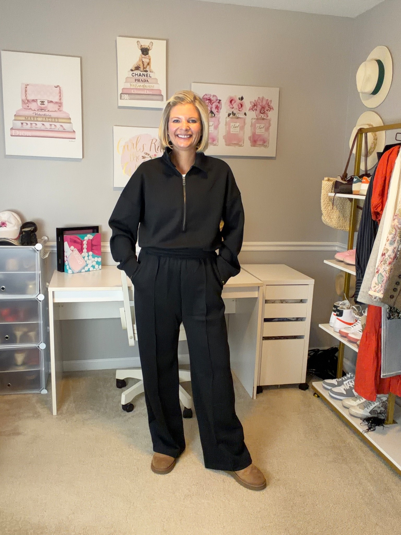 Sweatsuit one piece jumpsuit TTs
Ugg minis TTs

#LTKTravel #LTKHoliday