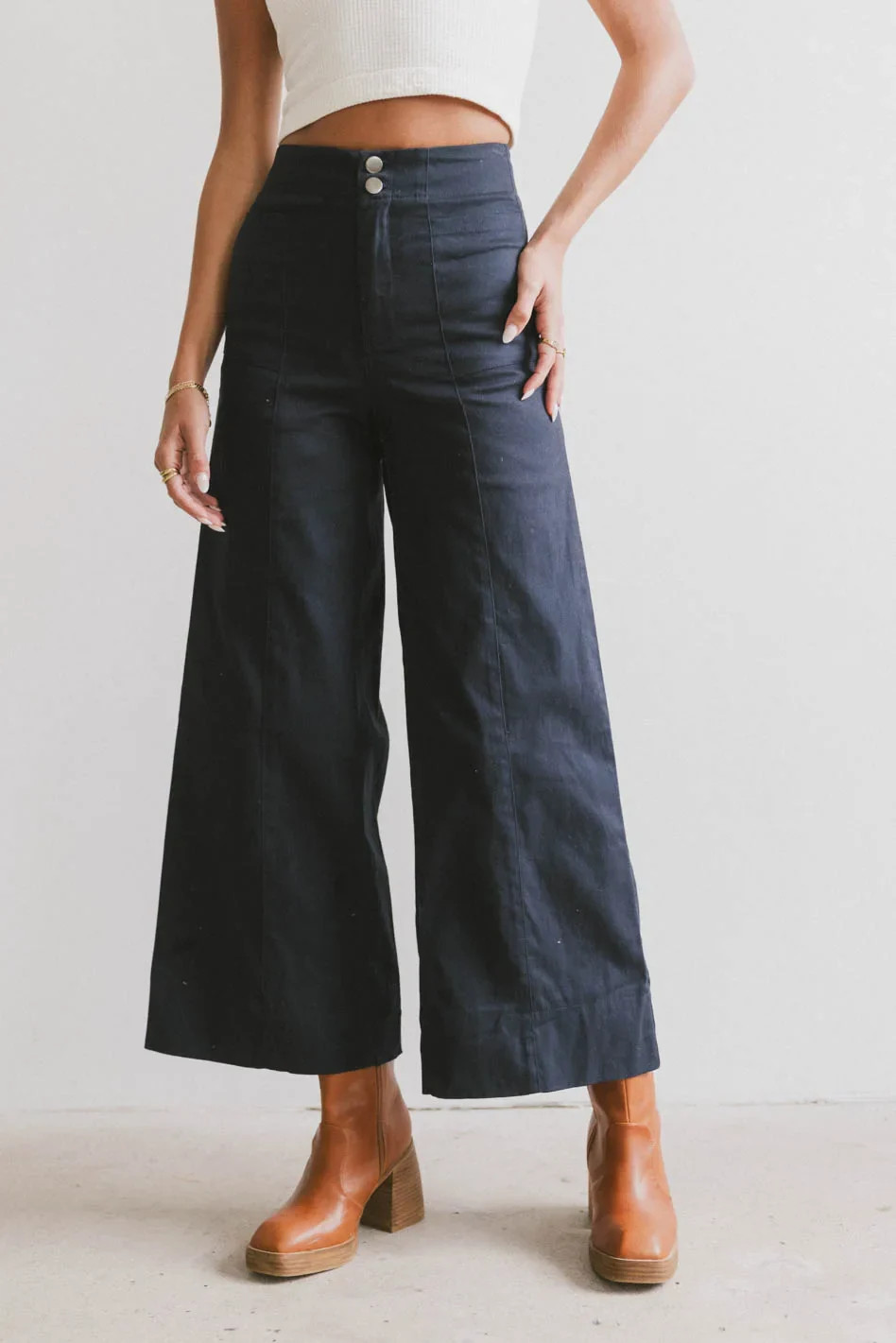 Aspen Wide Leg Pants in Navy - FINAL SALE | Böhme US