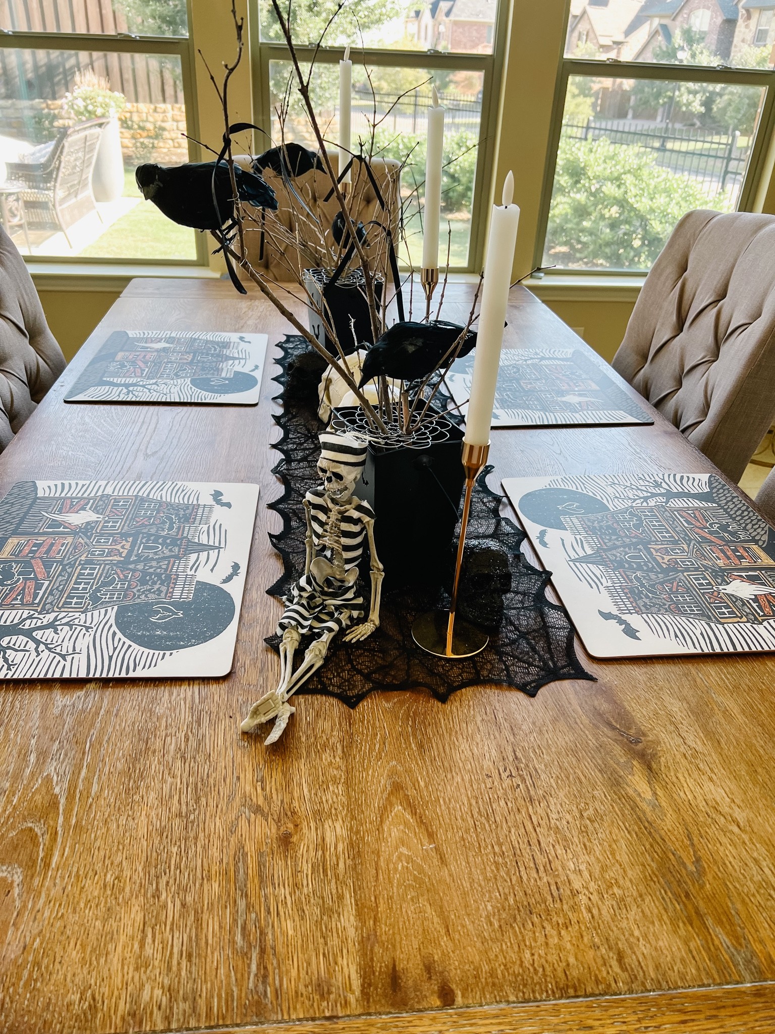 Cutest Halloween placemats for tablescape 


#LTKhome #LTKHalloween #LTKSeasonal