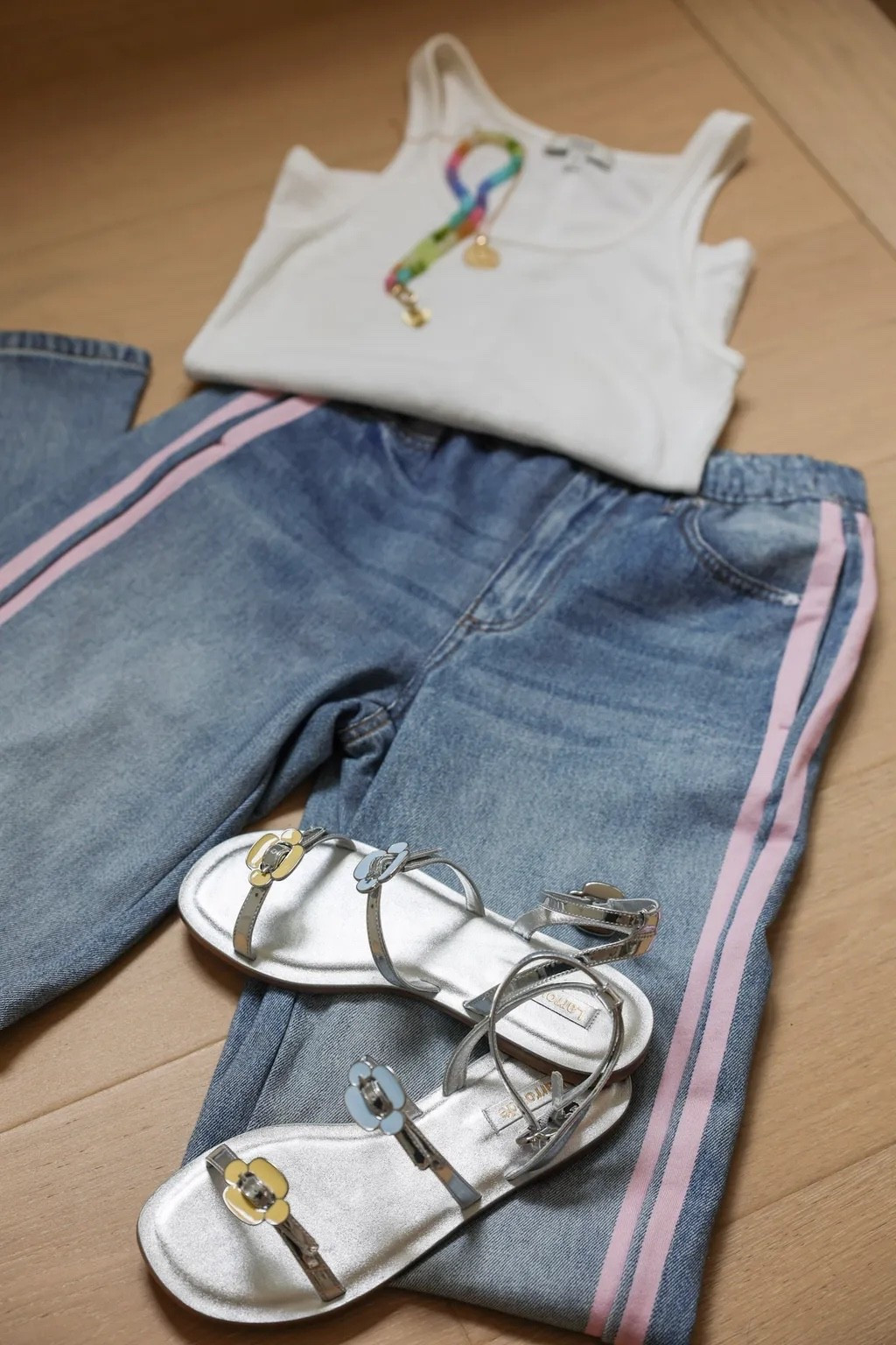 Jeans, but make them cozy?! I’m totally in! 
Everything runs TTS

#LTKootd #LTKselfcare #LTKU