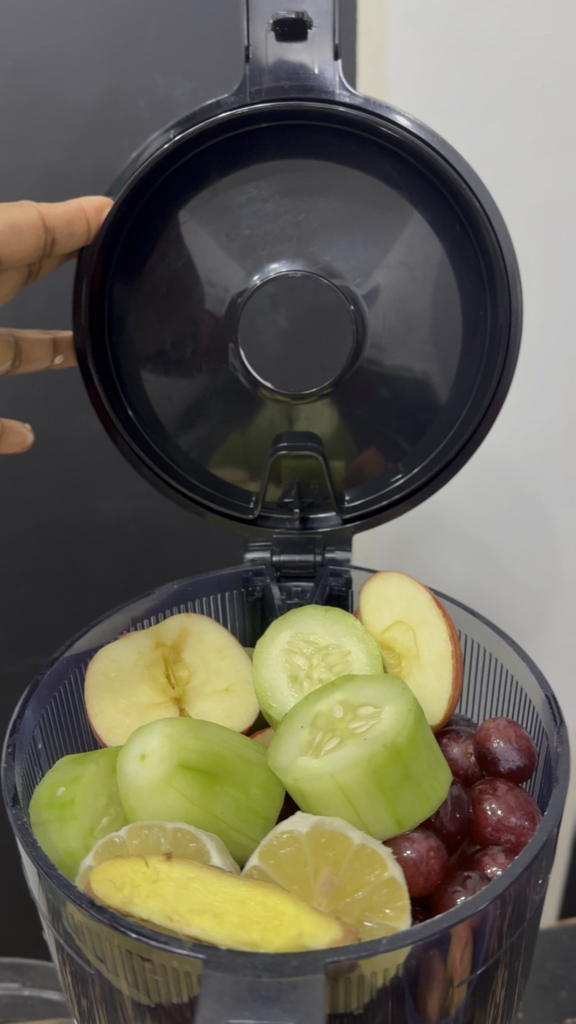 One purchase. Two wins 🥬✨
A juicer that supports your body and gives you something valuable to share. Wellness content converts when it’s real — and this has been a game changer for me.
I linked my juicer on LTK.

#wellnessbusiness #juicerlife #healthandincome #digitalincome #guthealthsupport #LTKfinds #LTKshopping #ShoppingWithPriiincesss #AtlantaCreator

#LTKHome #LTKselfcare #LTKfoodie