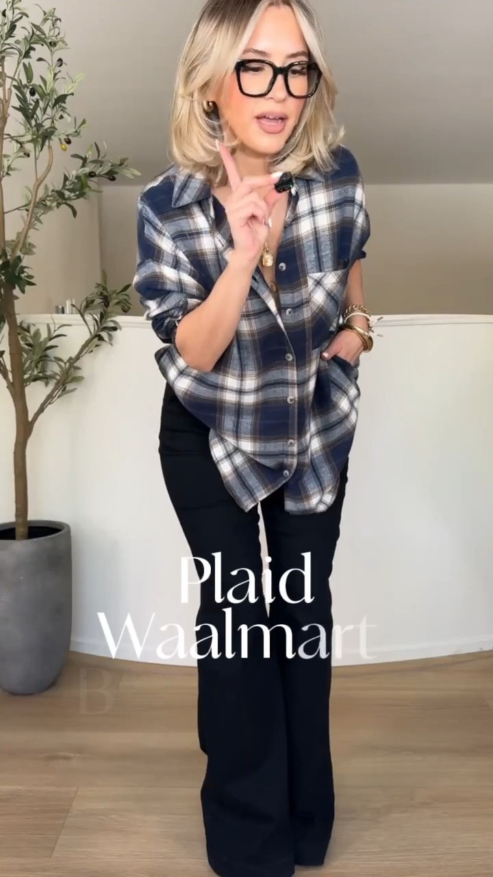 Cozy plaid season 🤍🪵
Walmart came through with the cutest flannels!!! Affordable & sooo soft 🍂



#LTKFindsUnder50 #LTKPetite #LTKStyleTip