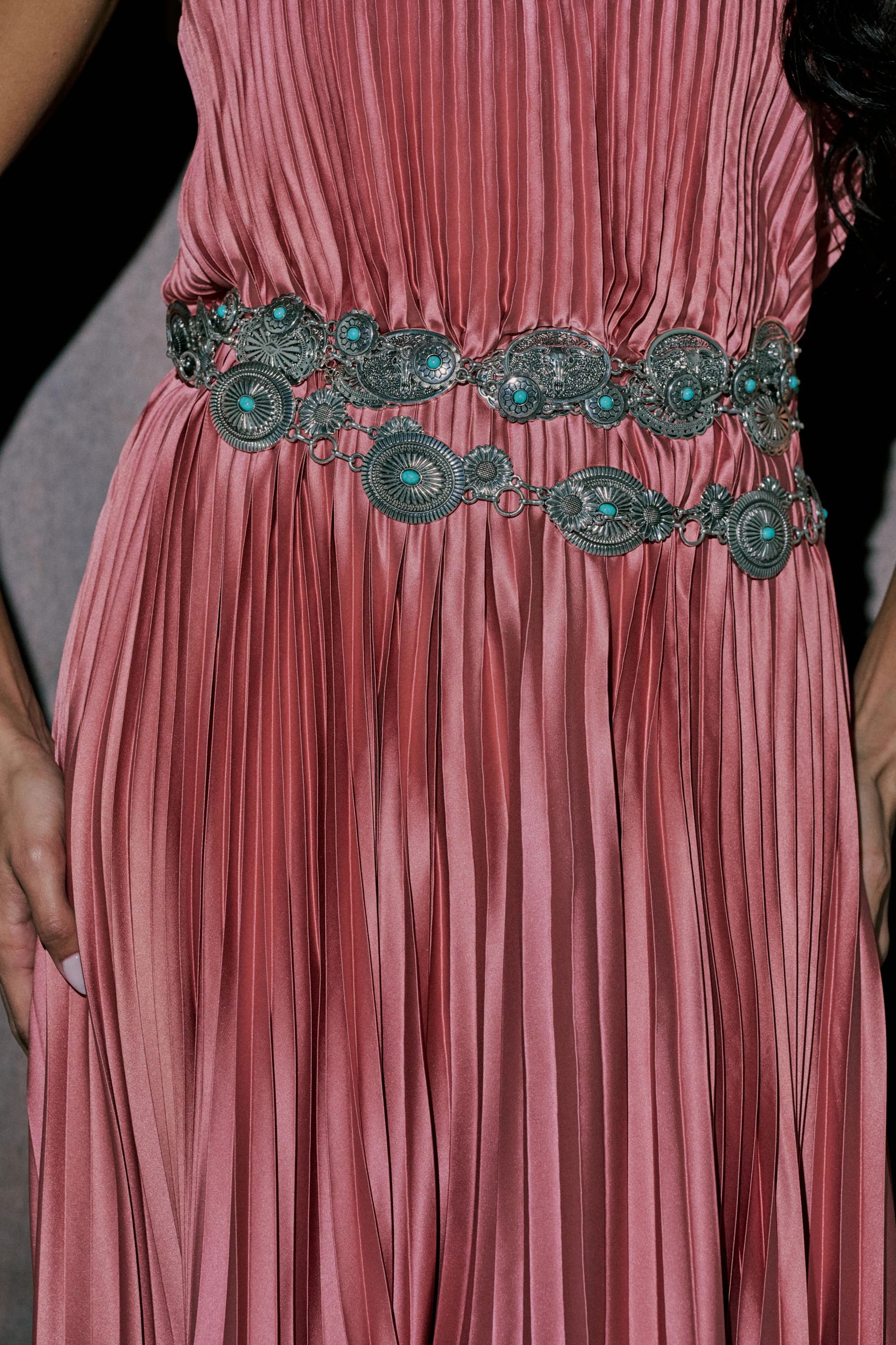 WILD WEST LAYERED CHAIN BELT | AKIRA