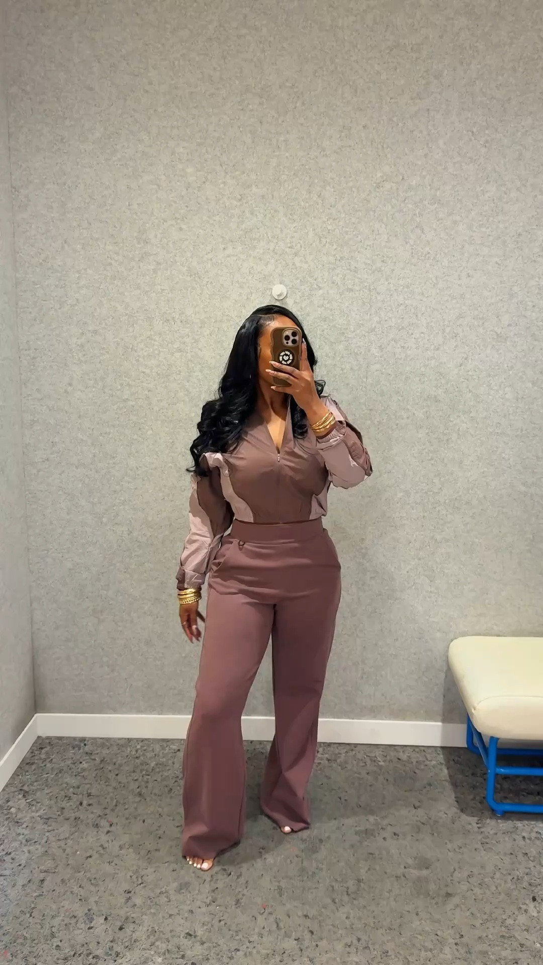 Sporty spring sets I’m loving 🤎

Wearing the windbreaker with the stretchy flared pants first, then switched into the track pants for a more relaxed vibe. Lightweight, breathable, and perfect for everyday wear.
I’m in a small in everything (Nike runs oversized so I sized down). This brown colorway is TOO good in person.

#LTKActive #LTKPetite #LTKSaleAlert