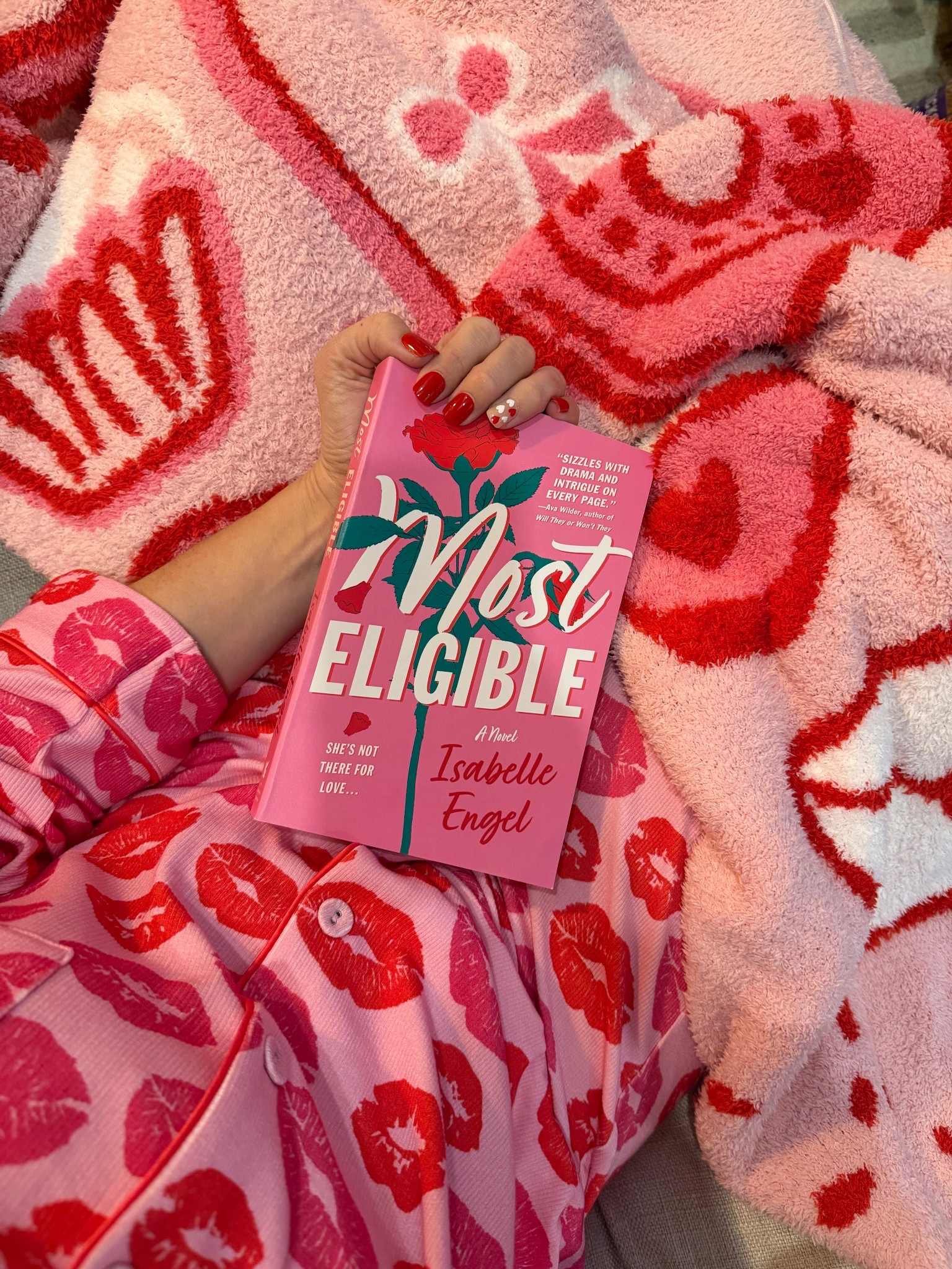 Really in the Valentine’s Day mood 😂📚💕 

#LTKValentine #LTKootd #LTKstorytime