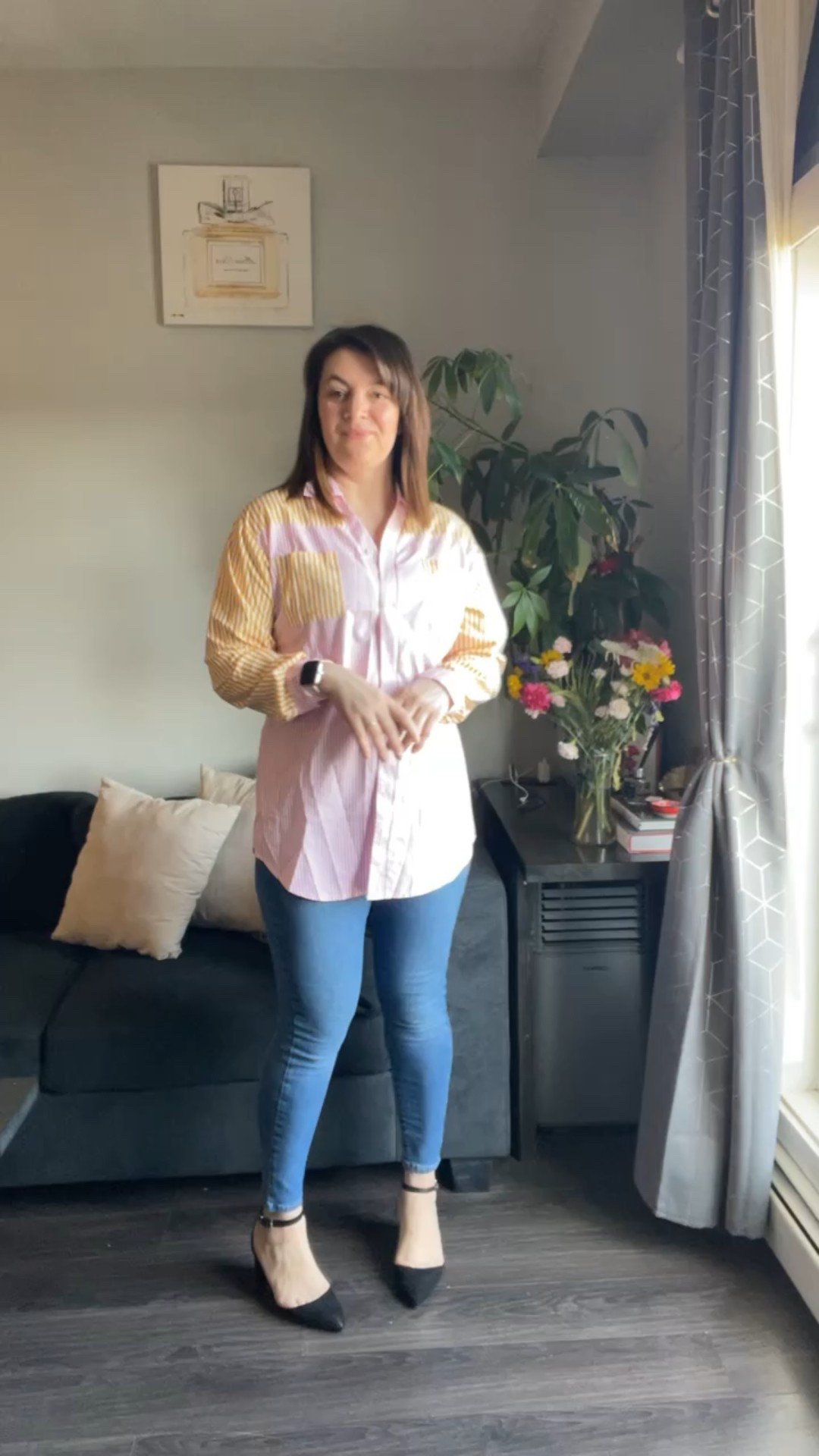 Wearing one shirt, few way.
This shirt is gonna be my go to for Spring and Summer.

Which one is your favorite? 

#LTKcanada #LTKspring #LTKstyletip