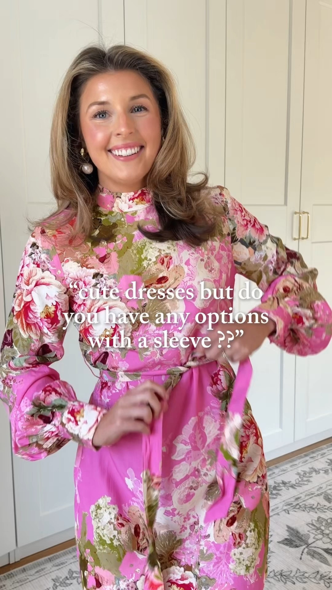 Dress options with sleeves! Wearing a S in these.

Dresses with sleeves // wedding guest dresses
