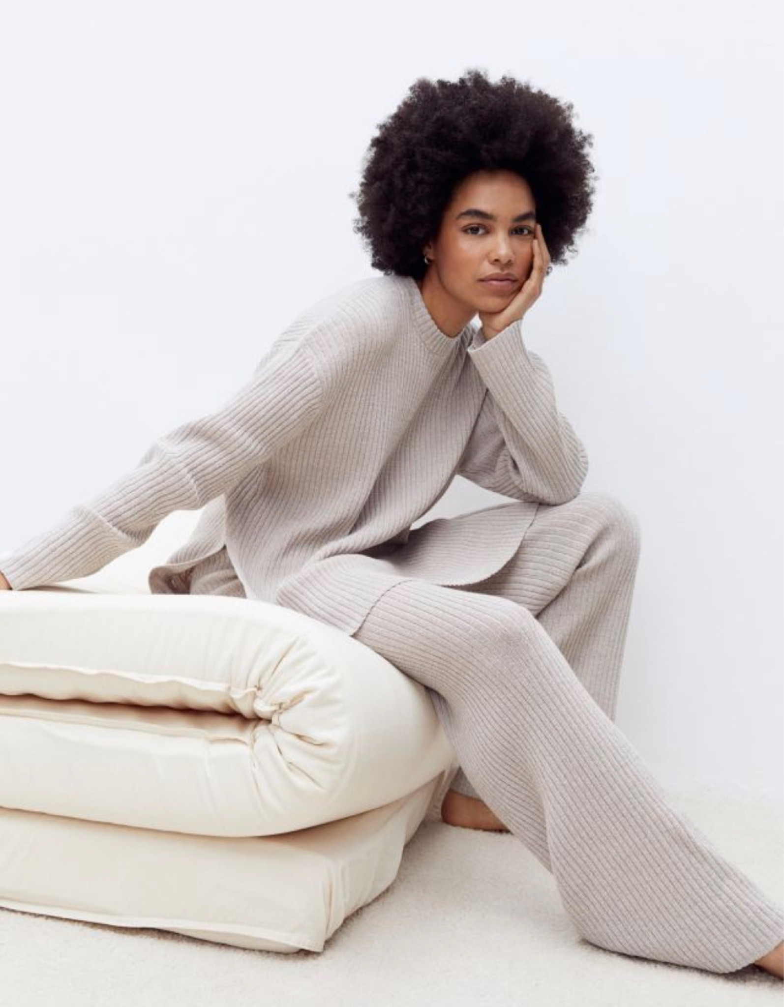 Is it the goal to be cozy and chic? I think we all want to be this girl. The pants are currently sold out but grab the sweater and signup for restocks on the matching pants. Linking a few other sweaters that look very lux! 

#LTKunder100 #LTKSeasonal