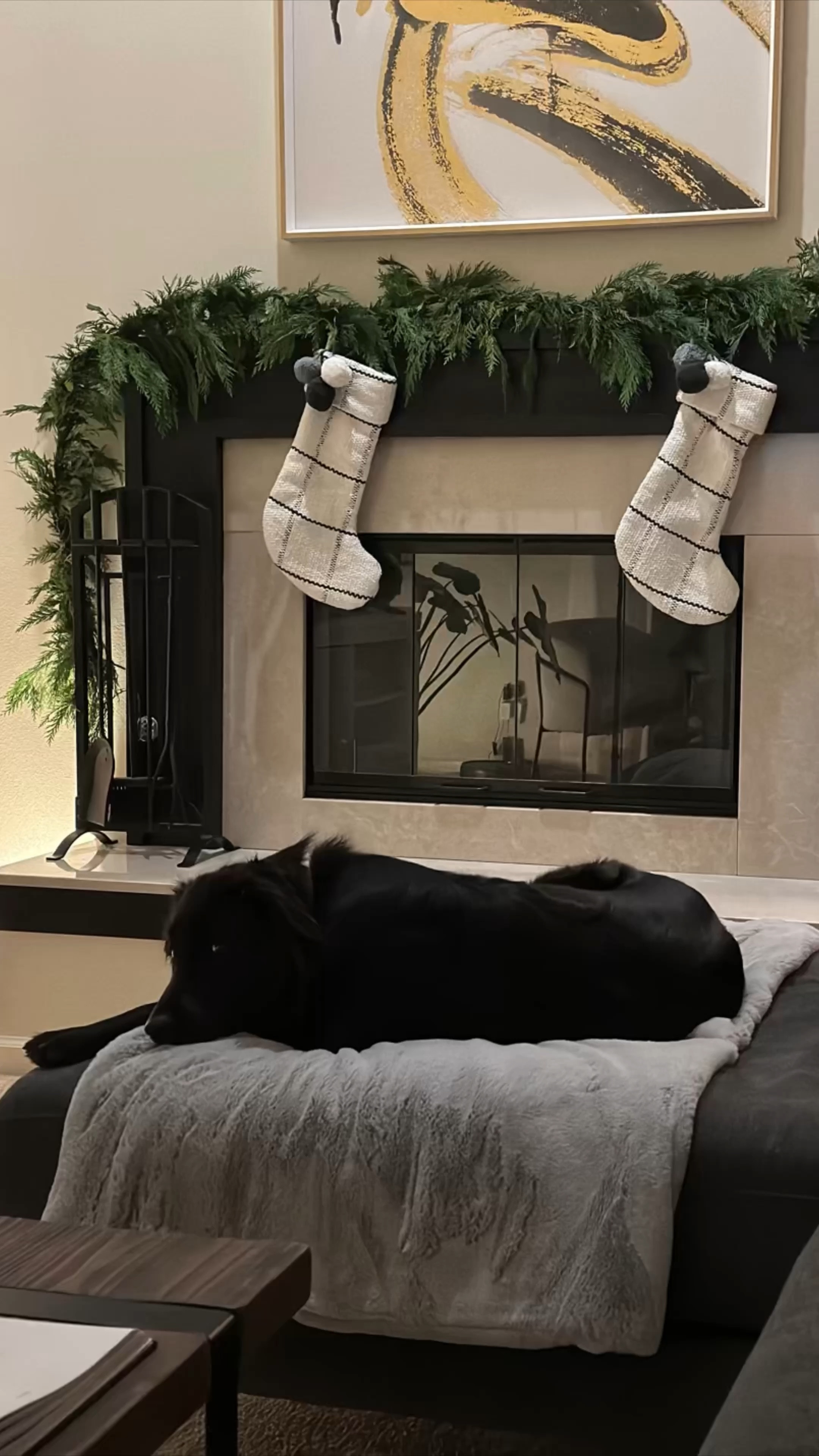 Easy quick way to hang holiday garland and Christmas stockings - Christmas decor ideas - Garland tutorial - Home decor tips 

#LTKhome #LTKHoliday #LTKVideo