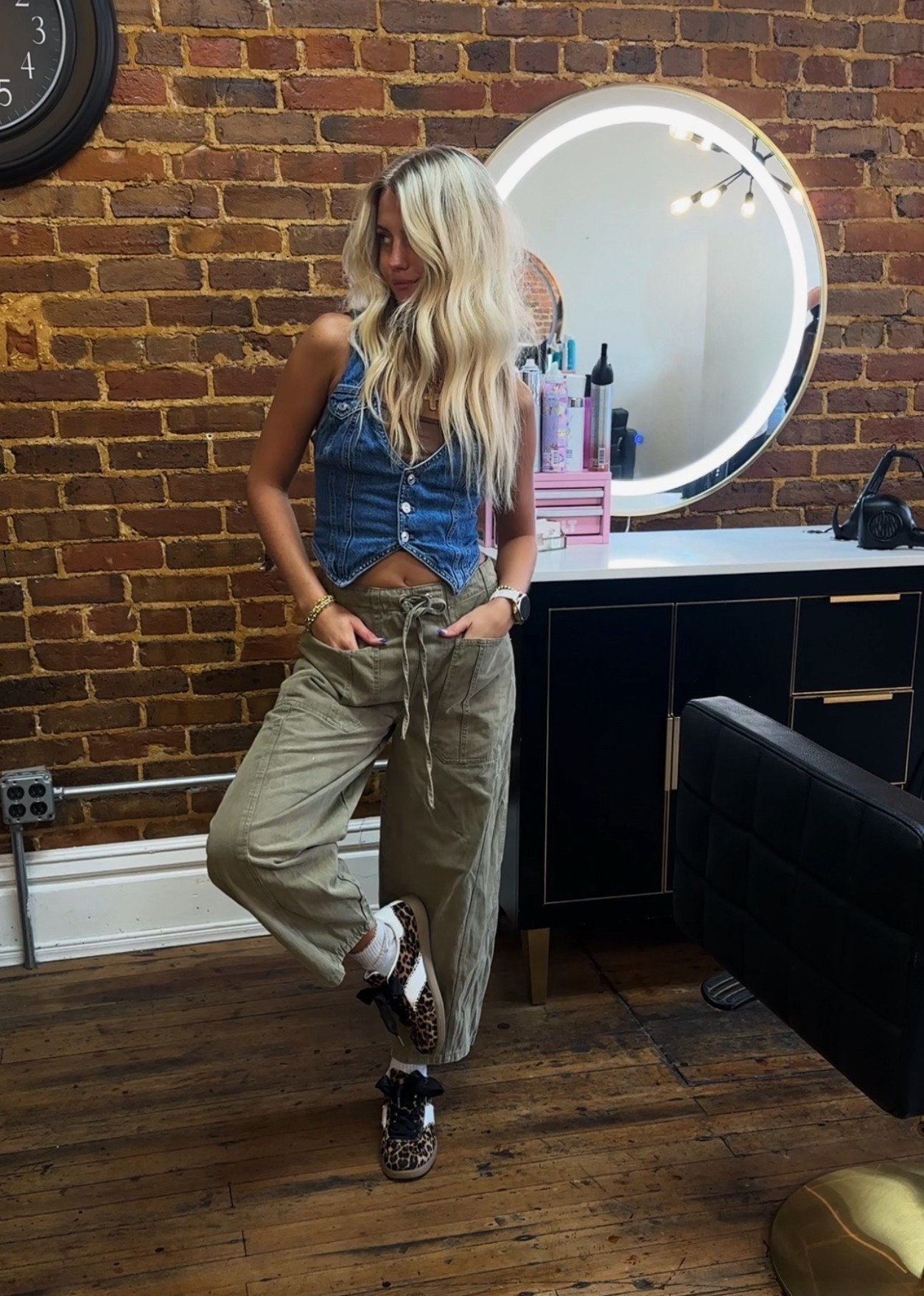 Fall salon fits are here!!🐆🖤🍂

#LTKBeauty #LTKStyleTip