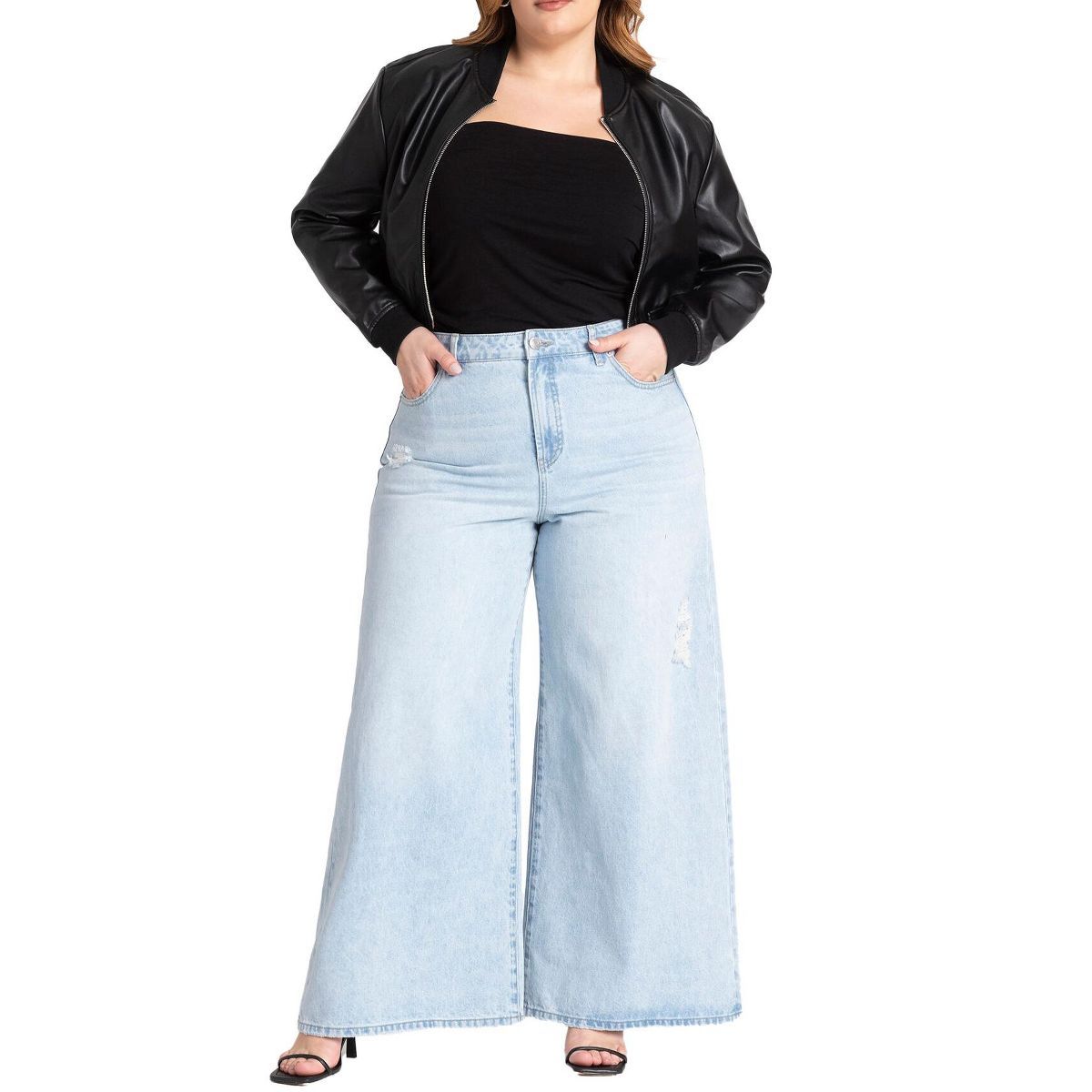 ELOQUII Women's Plus Size Super Wide Leg Jean | Target