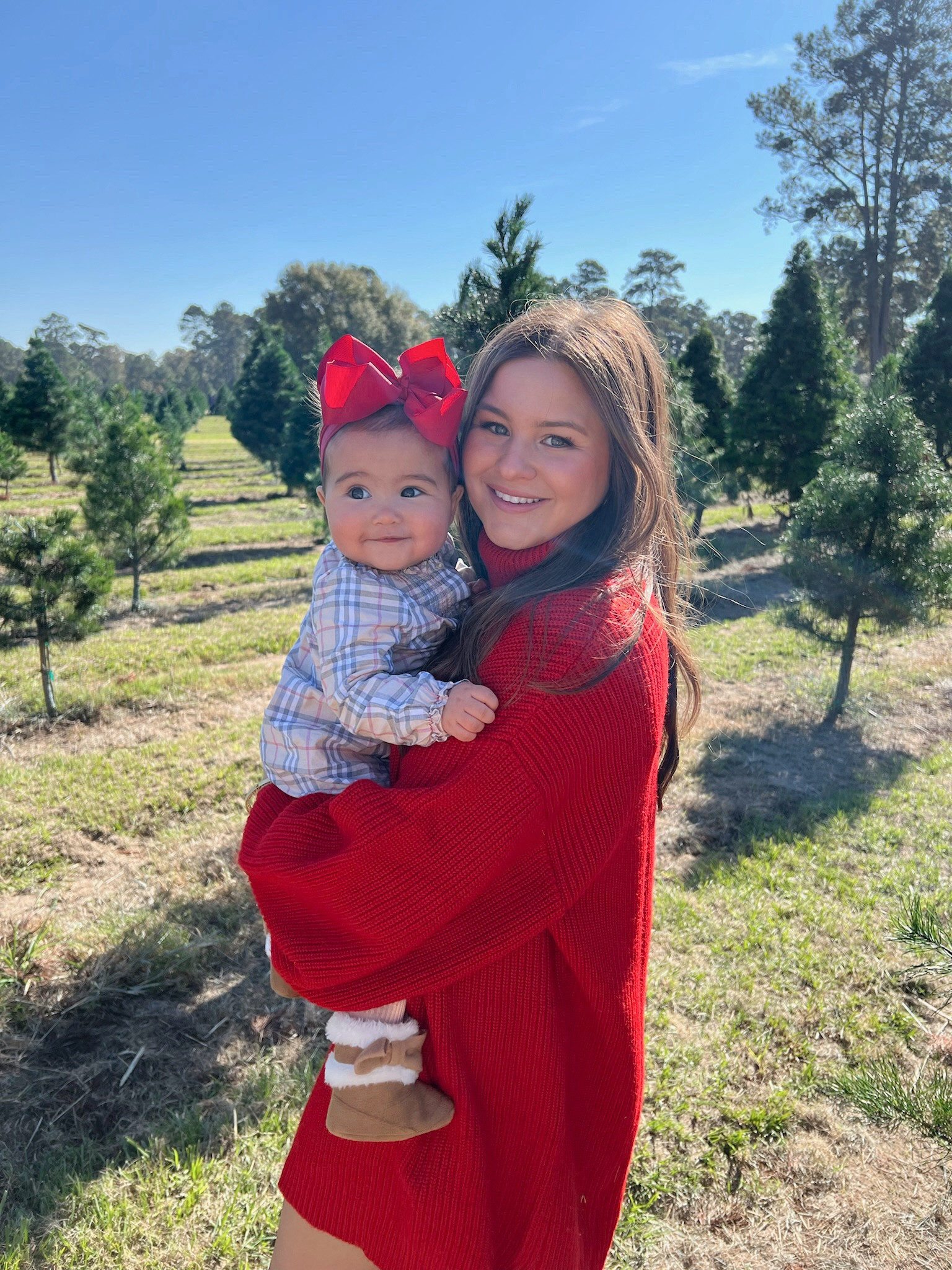I love this holly red sweater dress for the holidays! Wearing a size XS 

Red sweater dress, knit sweater dress, turtleneck sweater dress, Christmas dress, oversized sweater dress, show me your mumu

#LTKHoliday