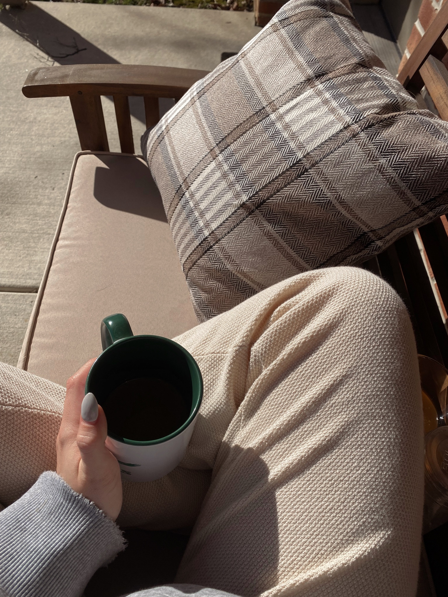 porch mornings🌞🌼🥰

#LTKSeasonal #LTKFind #LTKhome