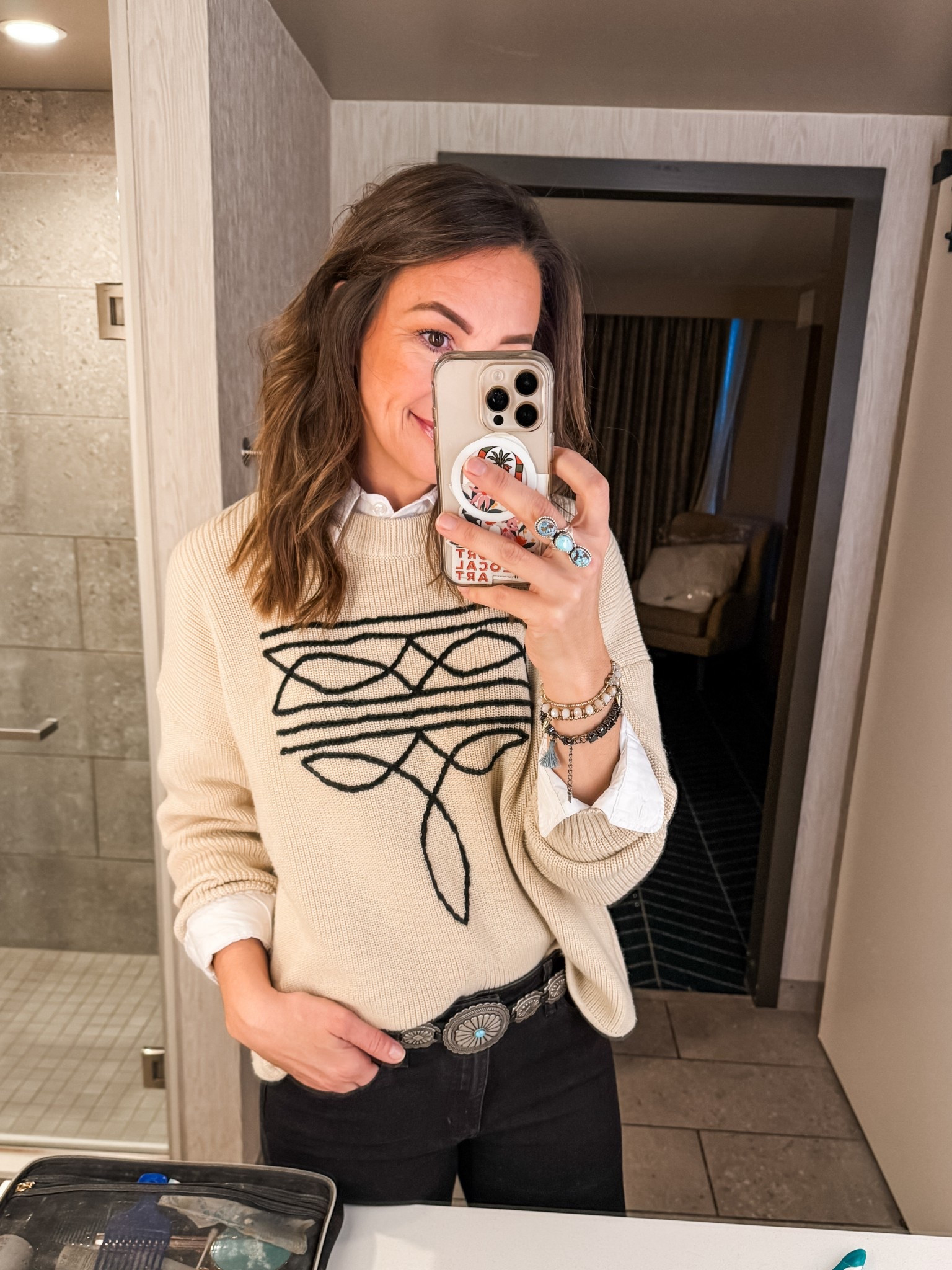 Boot stitch sweater on repeat.

#LTKmomlife