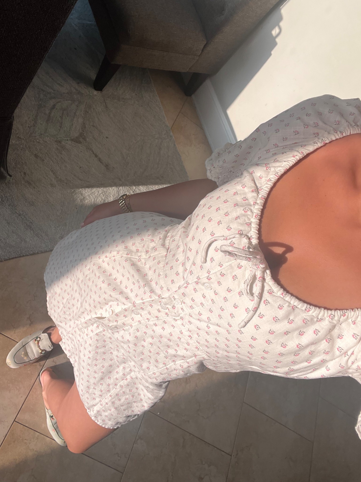 perfect little dress & work appropriate! 


Work dress / corporate wardrobe / work outfit 

#LTKWorkwear #LTKU #LTKPetite