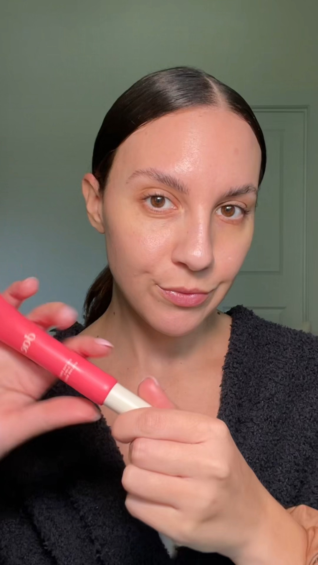 what i use to create a super slick ponytail🩷❤️🧡

#LTKVideo #LTKBeauty